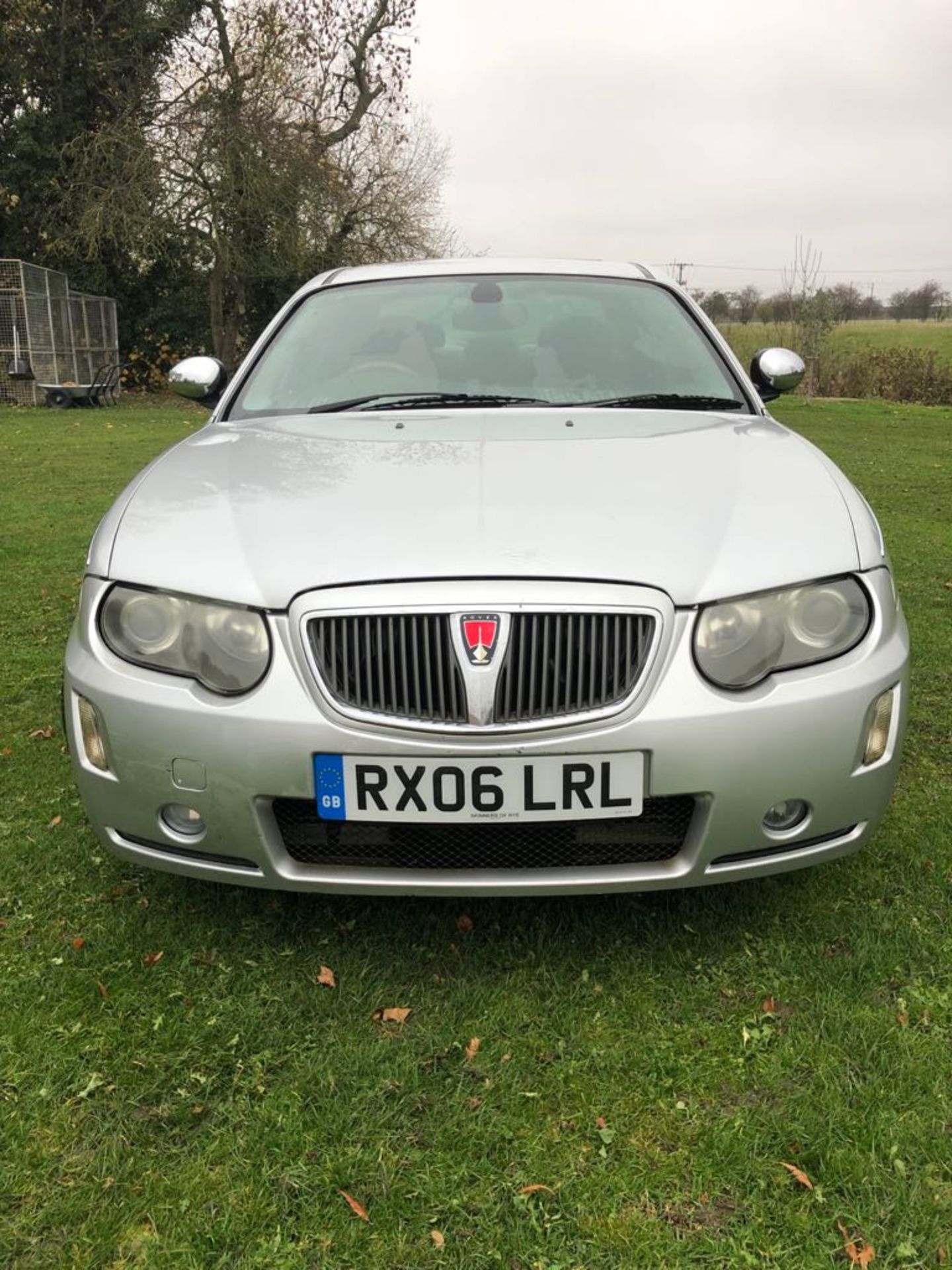 2006/06 REG ROVER 75 CONNOISSEUR SE T SILVER PETROL 4 DOOR SALOON, SHOWING 5 FORMER KEEPERS *NO VAT* - Image 2 of 25