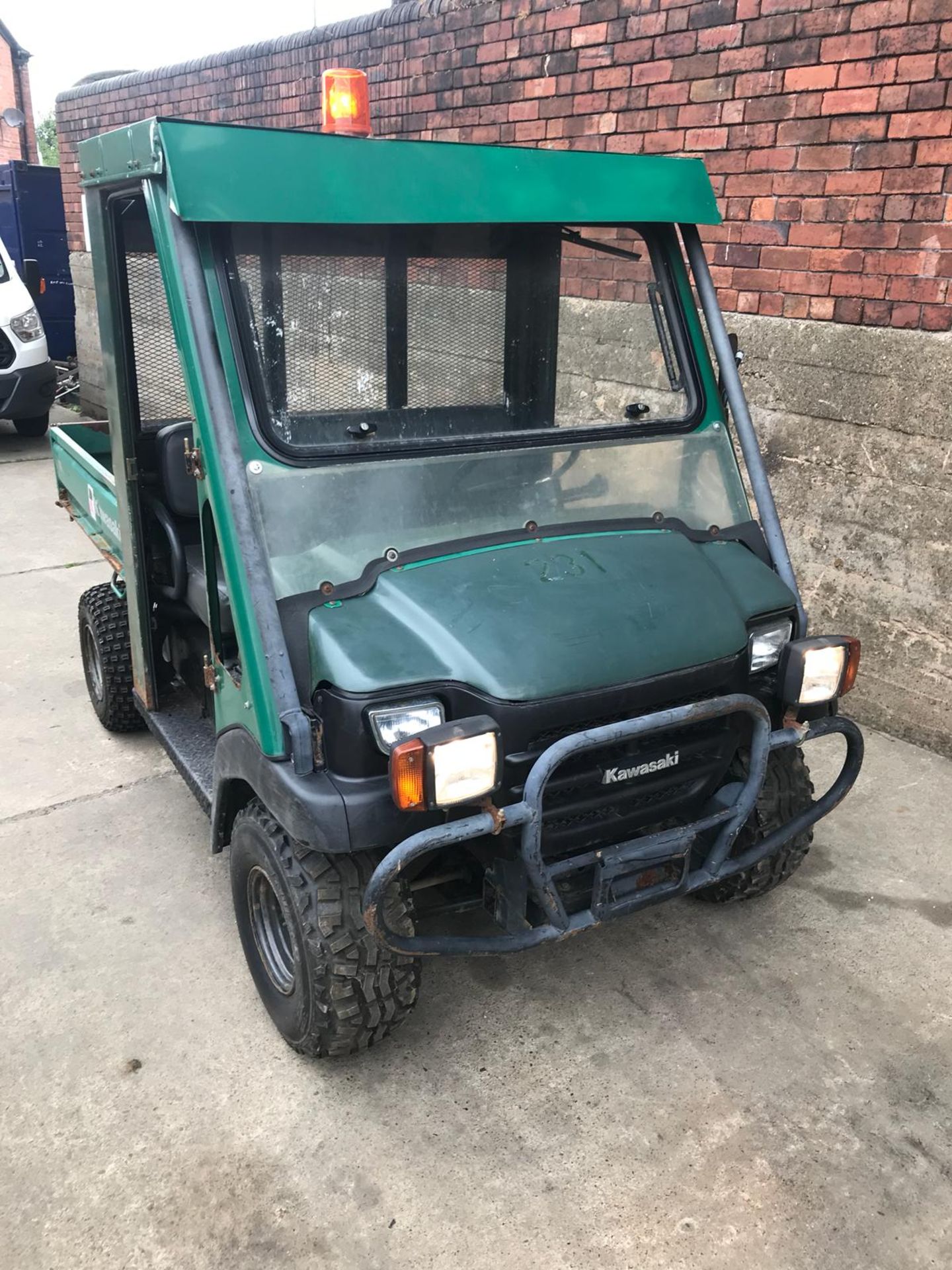 2007 KAWASAKI MULE, MODEL 3010 4X4 4WD AUTO DIESEL, TIPPER BODY *PLUS VAT* - Image 2 of 17