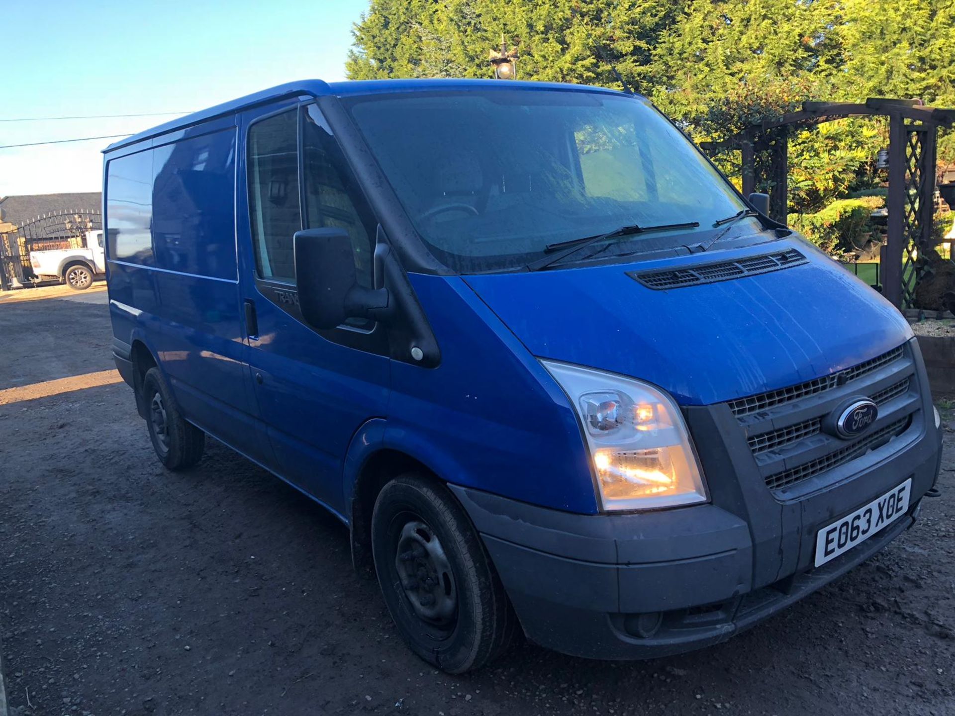 2013/63 REG FORD TRANSIT 100 T260 FWD BLUE DIESEL PANEL VAN, SHOWING 1 FORMER KEEPER *PLUS VAT*