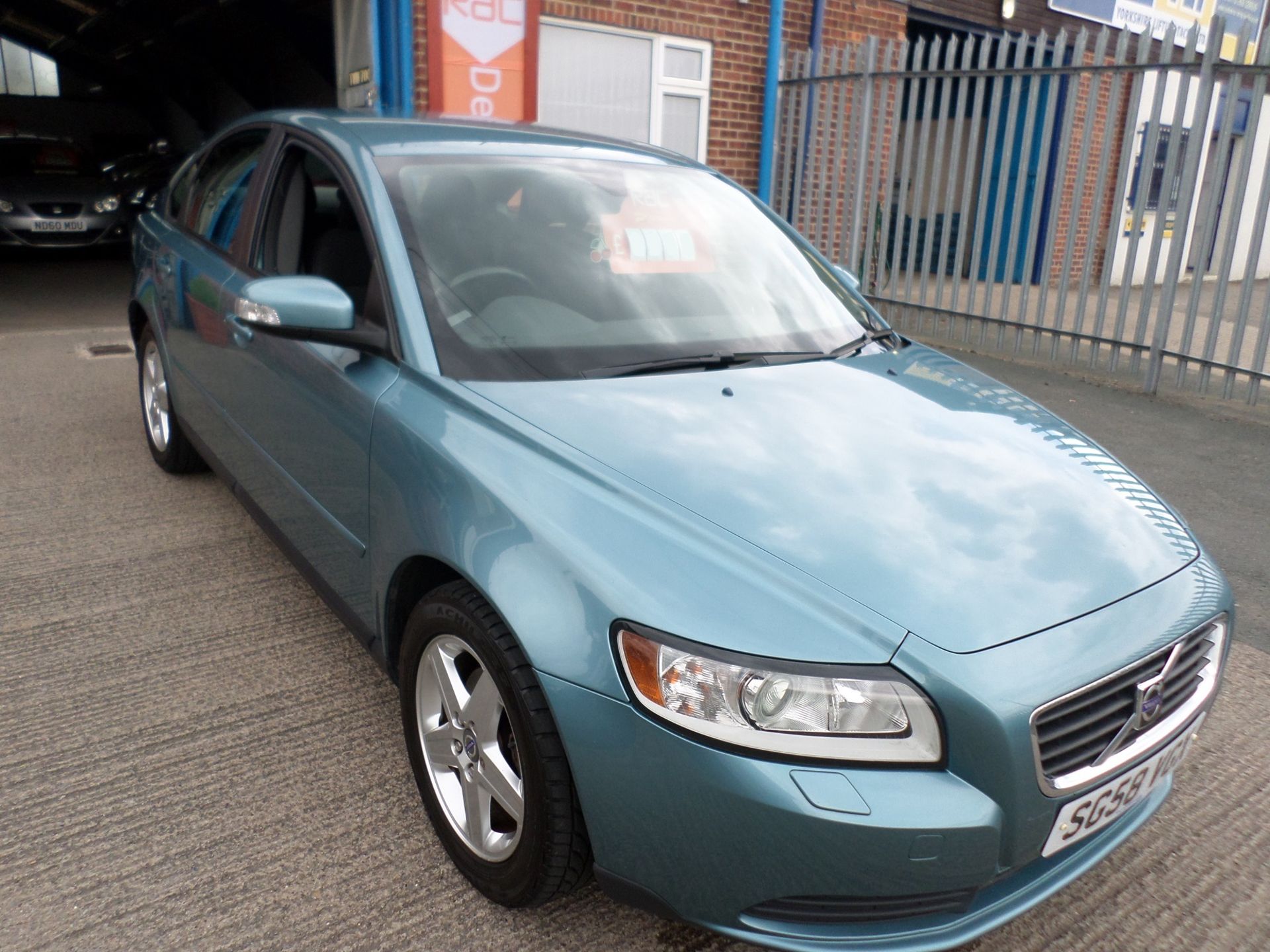 2008/58 REG VOLVO S40 S 16V BLUE PETROL 4 DOOR SALOON, SHOWING 2 FORMER KEEPERS *NO VAT*