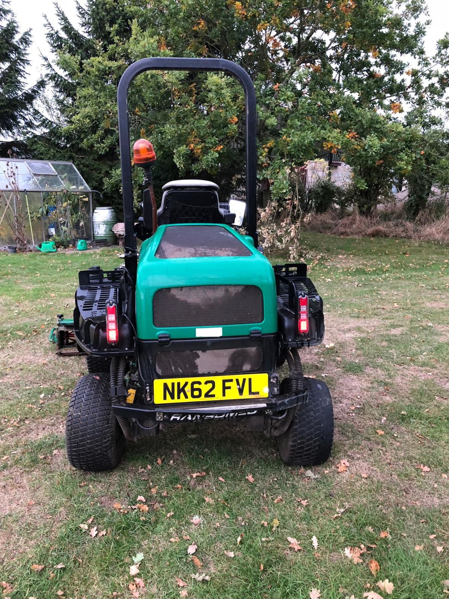 RANSOMES PARKWAY 3 MOWER, SHOWING 2820 HOURS (UNVERIFIED) *PLUS VAT* - Image 8 of 12