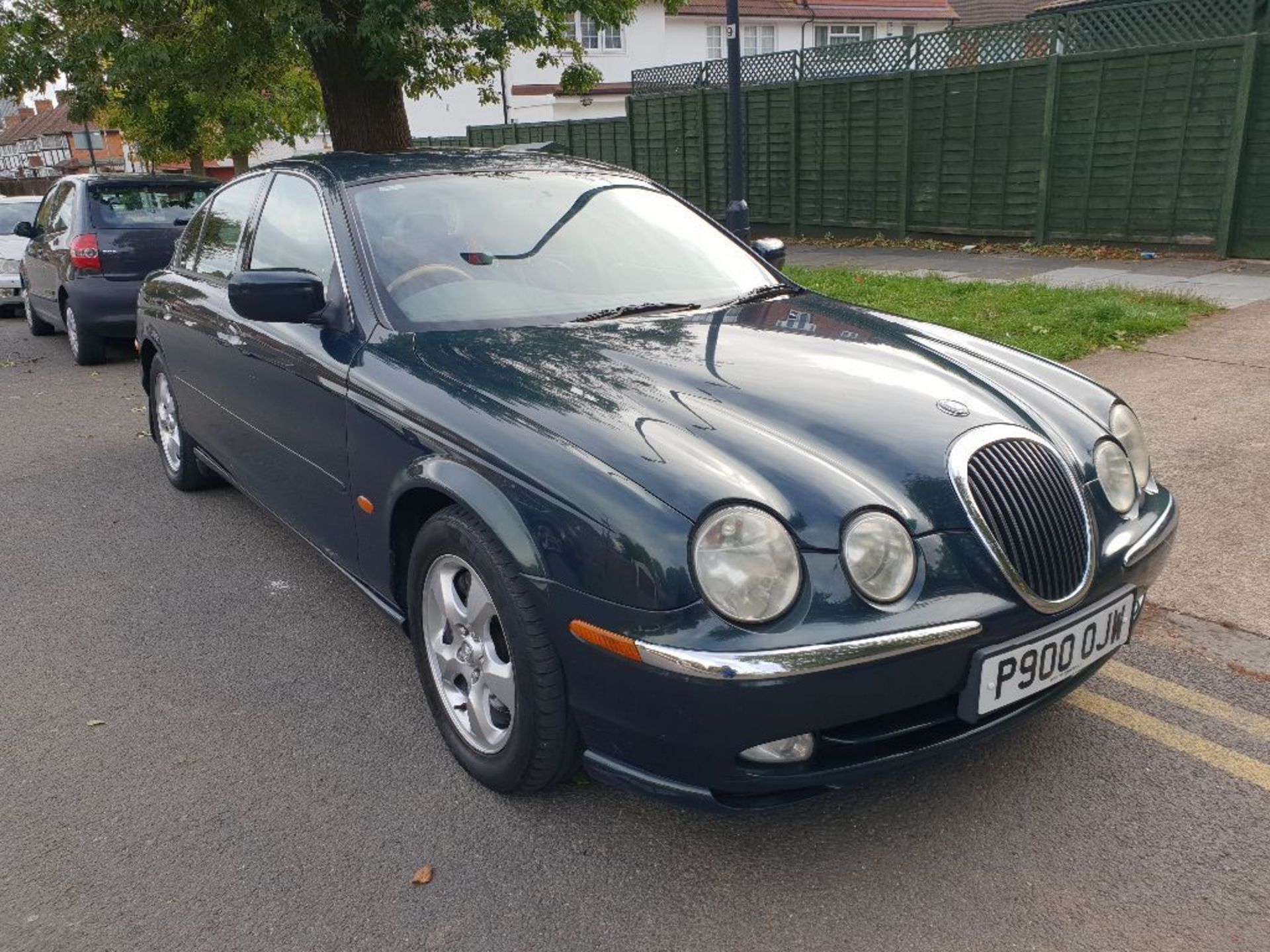 1999 JAGUAR S-TYPE 4.0L V8 AUTOMATIC PETROL 4 DOOR SALOON - FULL STAMPED SERVICE HISTORY *NO VAT* - Image 5 of 12