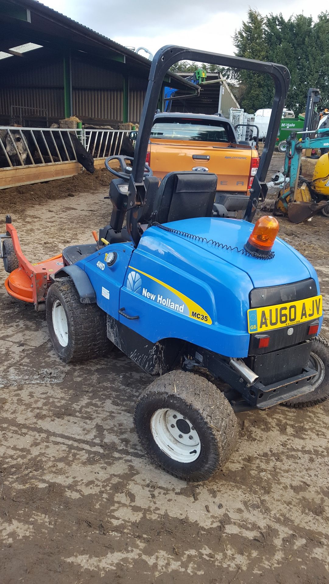 2010/60 REG NEW HOLLAND MC35 4WD RIDE ON LAWN MOWER LOW HOURS *PLUS VAT* - Image 3 of 7