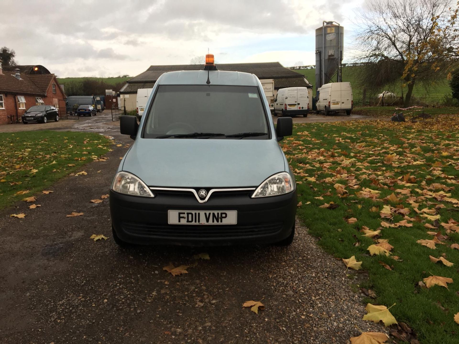 2011/11 REG VAUXHALL COMBO 2000 CDTI SEMI-AUTO GEARBOX, SHOWING 0 FORMER KEEPERS *NO VAT* - Image 2 of 12