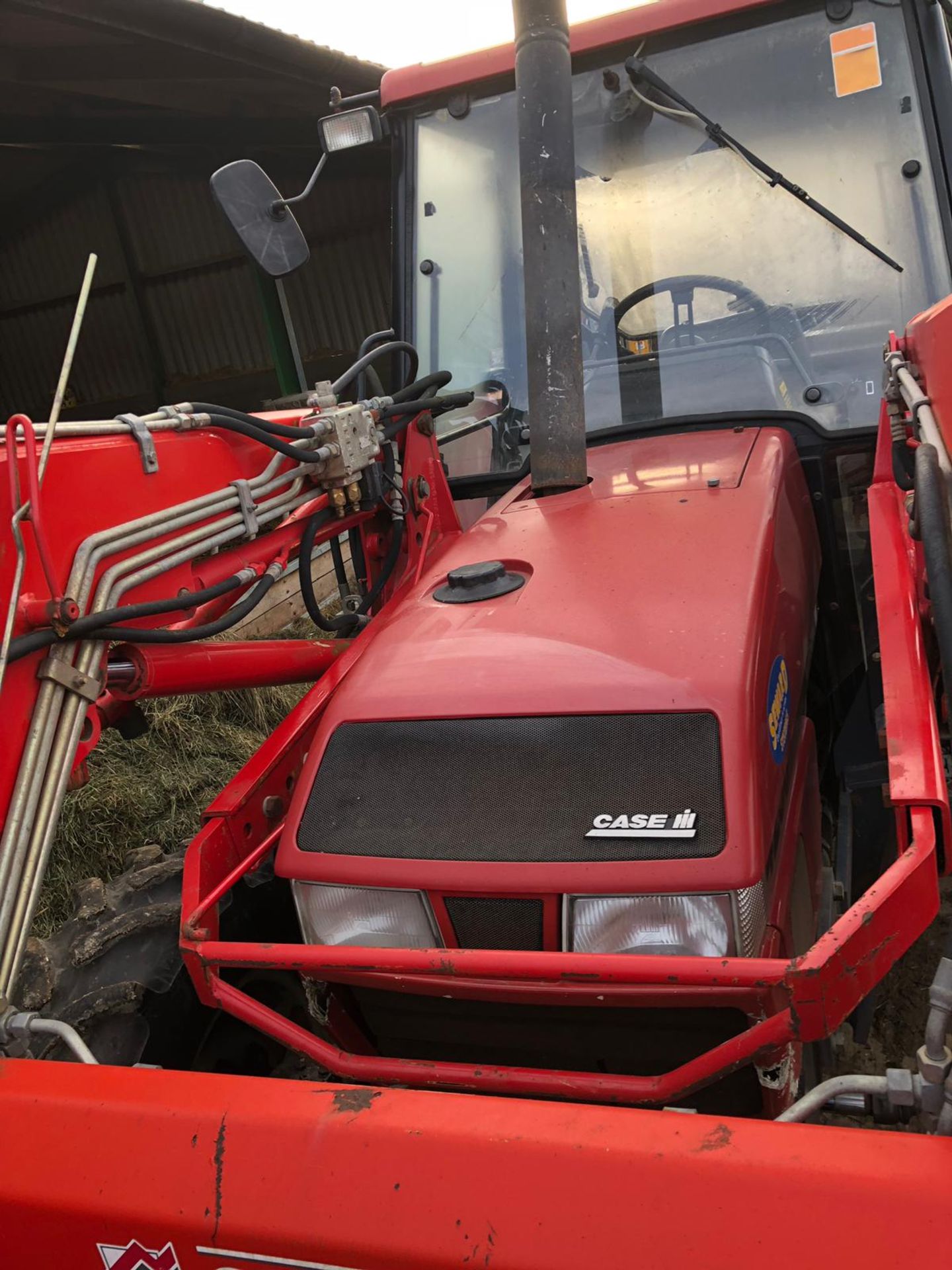 1996/P REG CASE IH 4230 DIESEL TRACTOR WITH CHILLTON MX 40-70 SPIKED LOADER *PLUS VAT* - Image 7 of 23