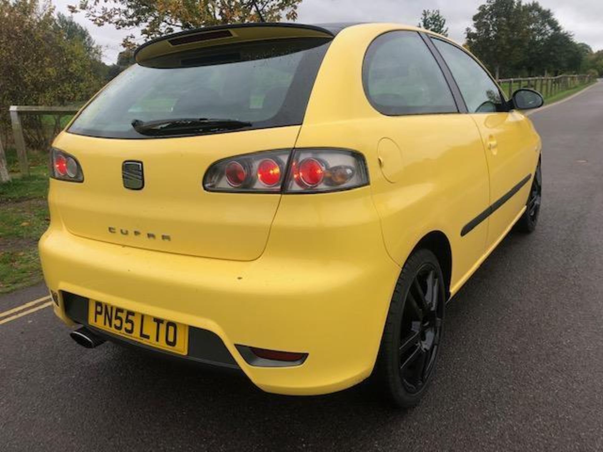 2005/55 REG SEAT IBIZA 1.9 TDI PD 160 CUPRA TDI RARE YELLOW DIESEL 3 DOOR HATCHBACK *NO VAT* - Image 7 of 11