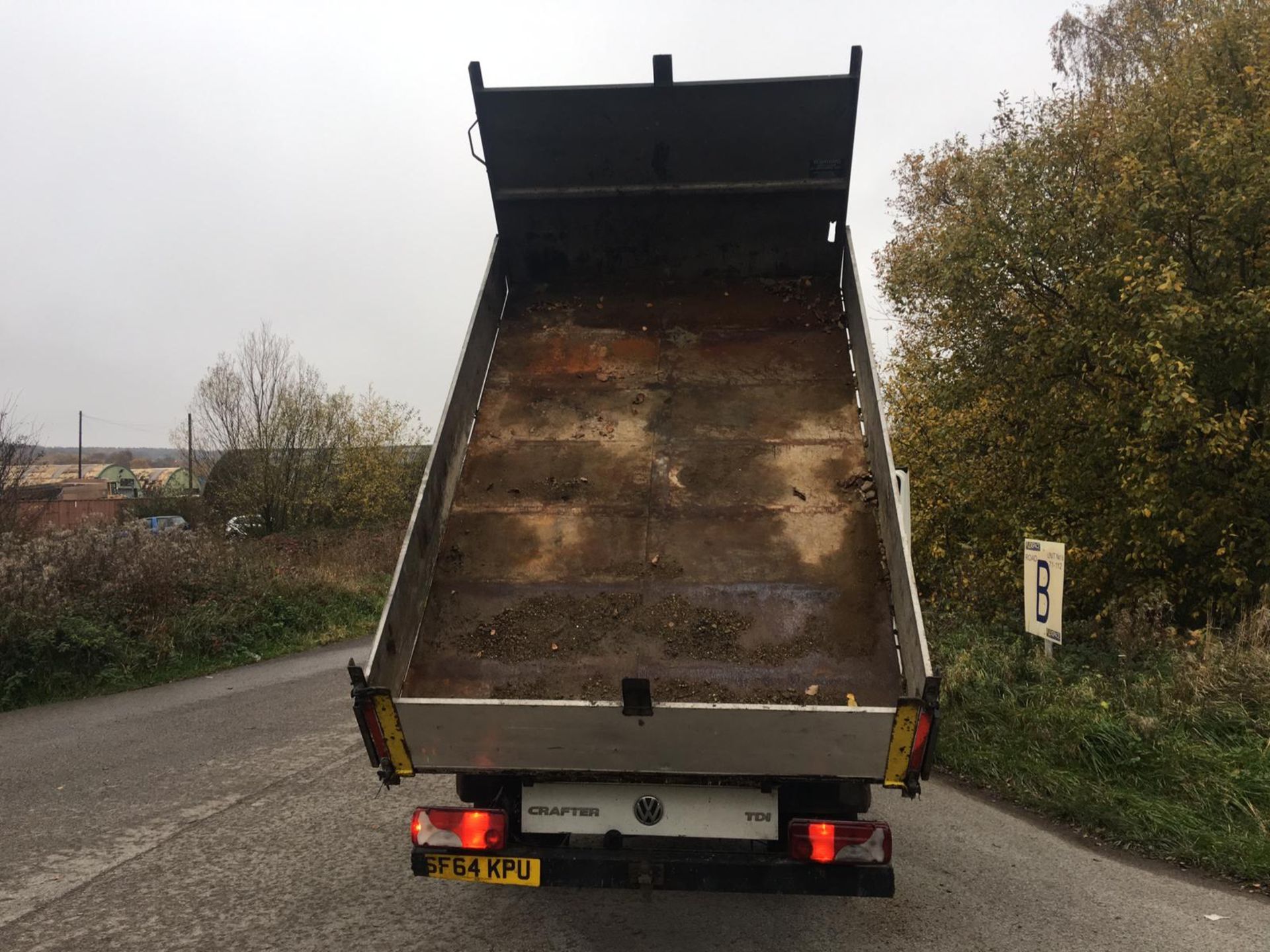 2014/64 REG VOLKSWAGEN CRAFTER CR50 STARTLINE TD DIESEL TIPPER, SHOWING 1 FORMER KEEPER *NO VAT* - Image 7 of 20