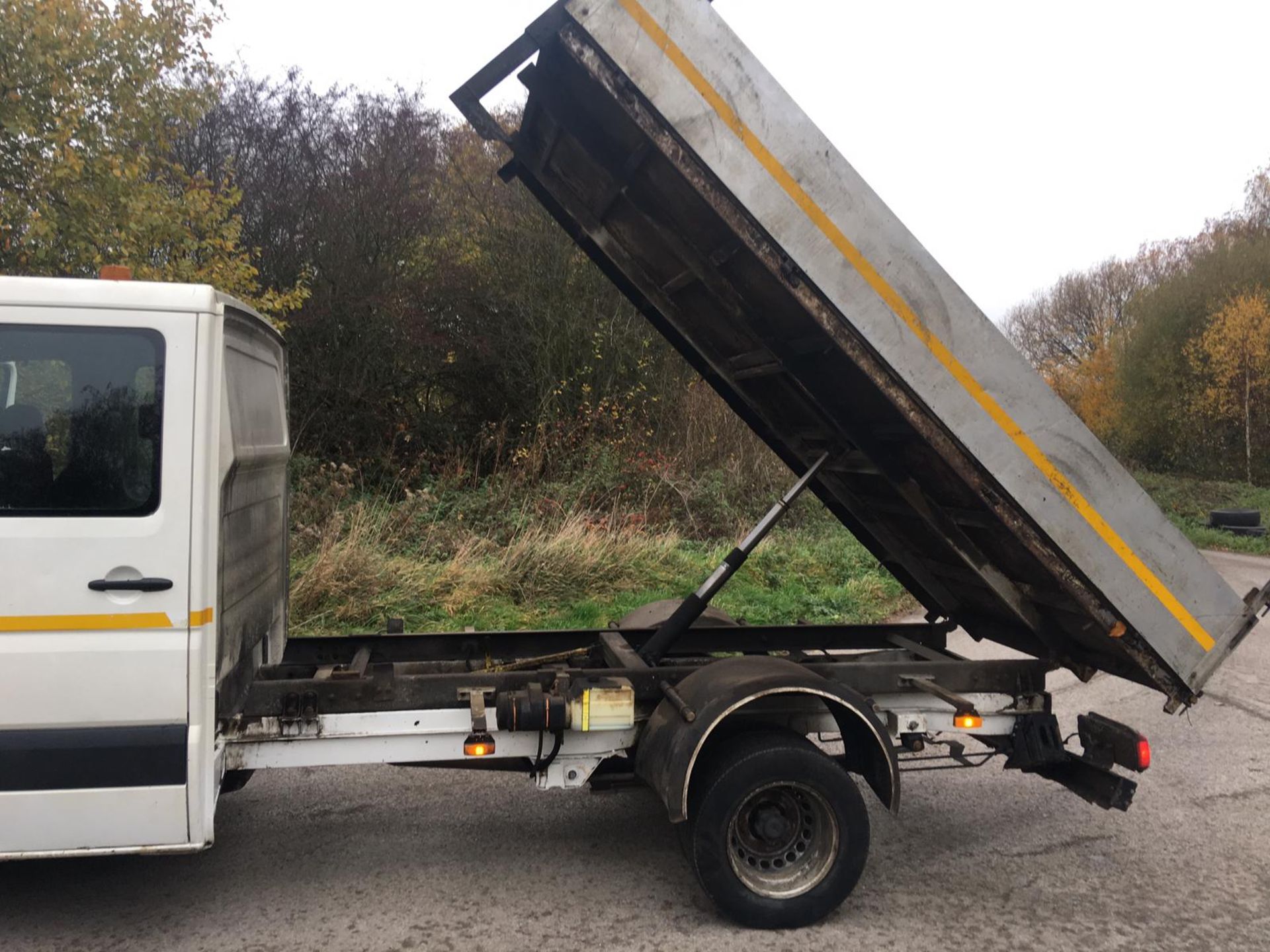 2014/64 REG VOLKSWAGEN CRAFTER CR50 STARTLINE TD DIESEL TIPPER, SHOWING 1 FORMER KEEPER *NO VAT* - Image 9 of 20