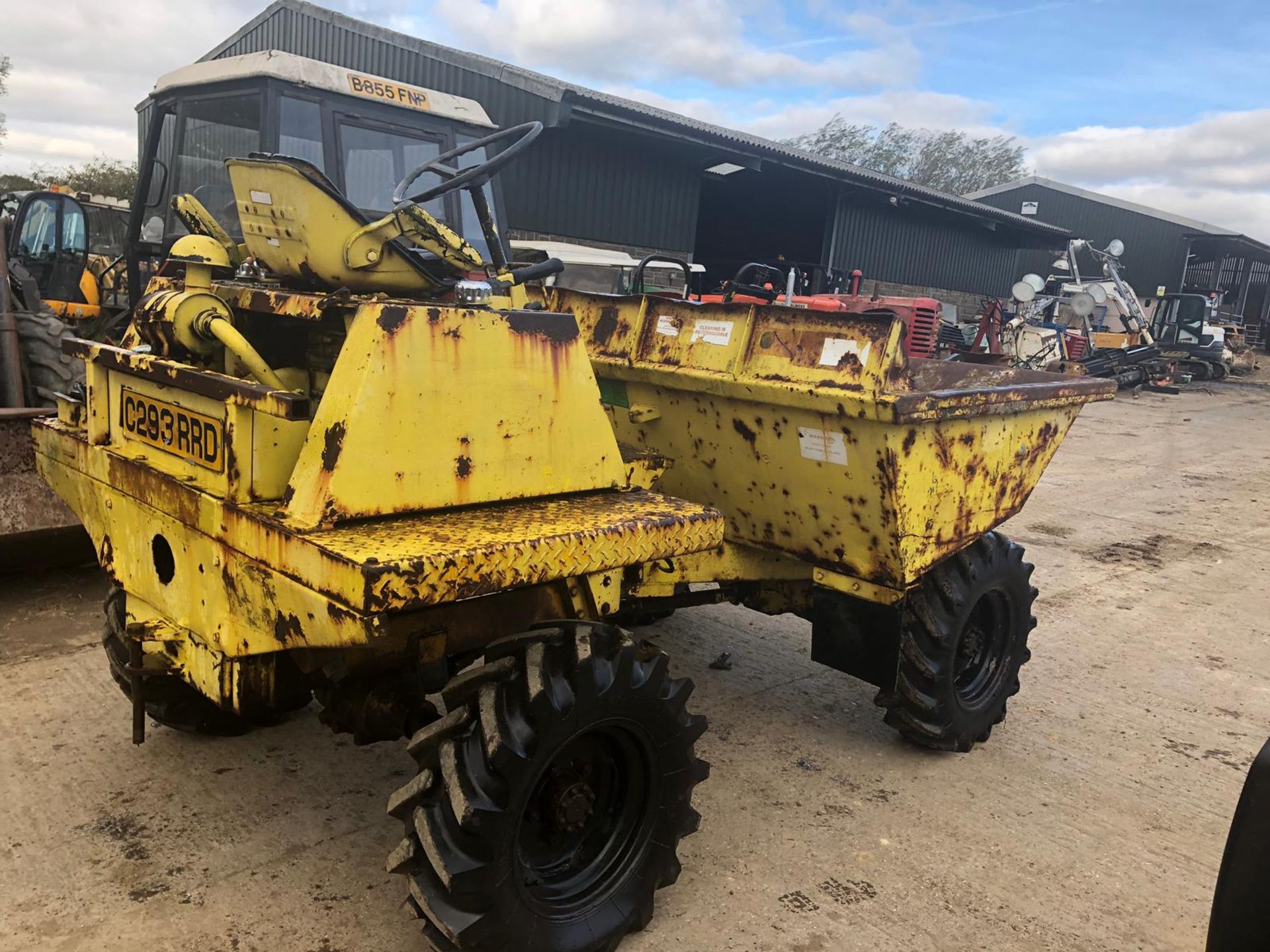 1966 BENFORD TT2000P ELSTA 2 TONNE DUMPER, STARTS, RUNS AND TIPS *PLUS VAT* - Image 8 of 25