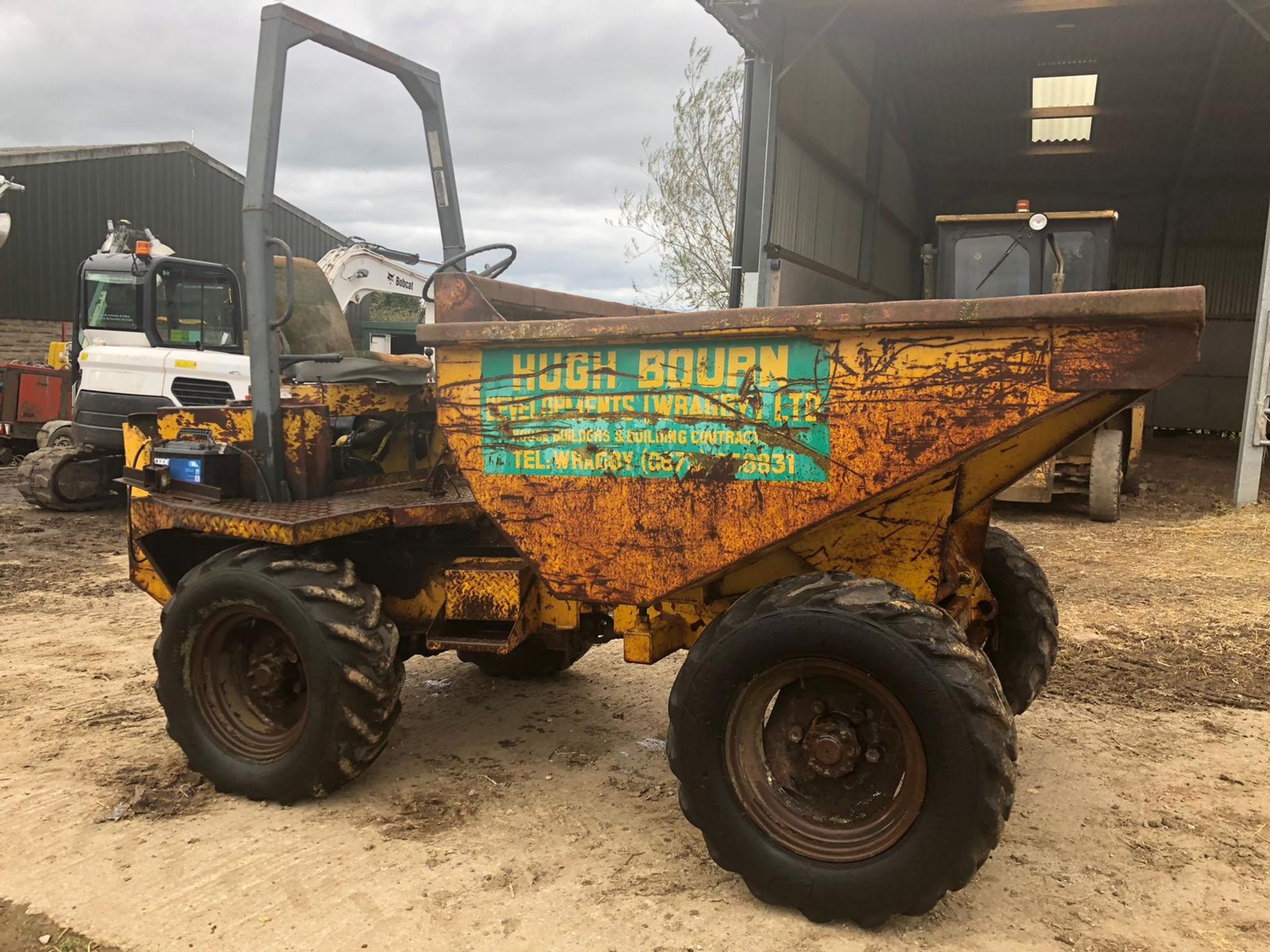 THWAITES BENFORD YELLOW 3 TONNE DUMPER, STARS, RUNS AND TIPS *PLUS VAT*