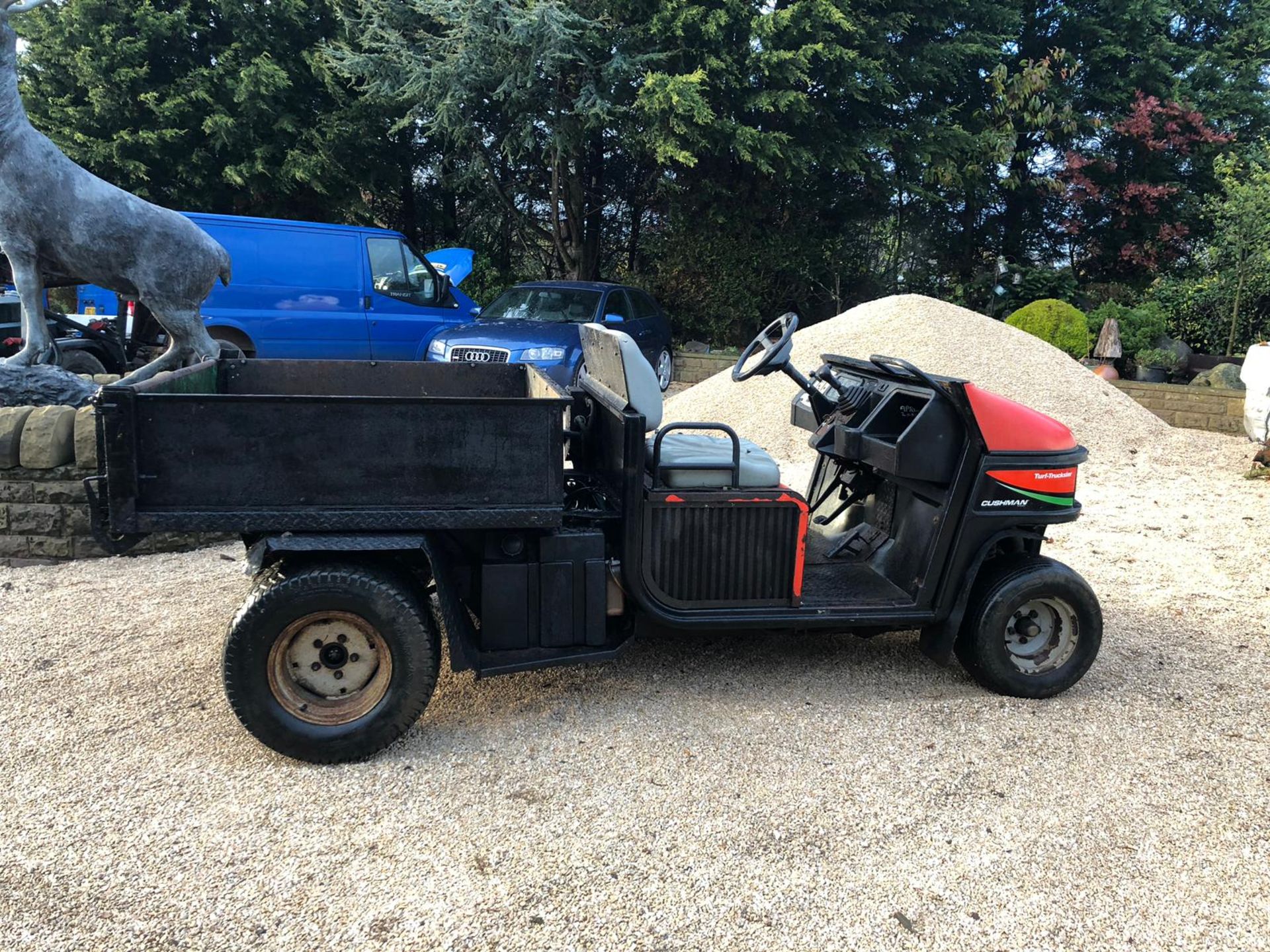 CUSHMAN TURF TRUCKSTER DIESEL UTILITY VEHICLE HYDRAULIC TIPPING BACK *NO VAT*