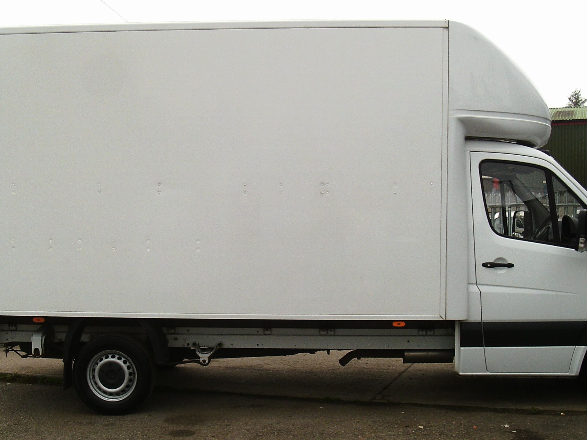 2015/65 REG MERCEDES-BENZ SPRINTER 313 CDI DIESEL LUTON VAN - TAIL LIFT, SHOWING 0 FORMER KEEPERS - Image 12 of 18