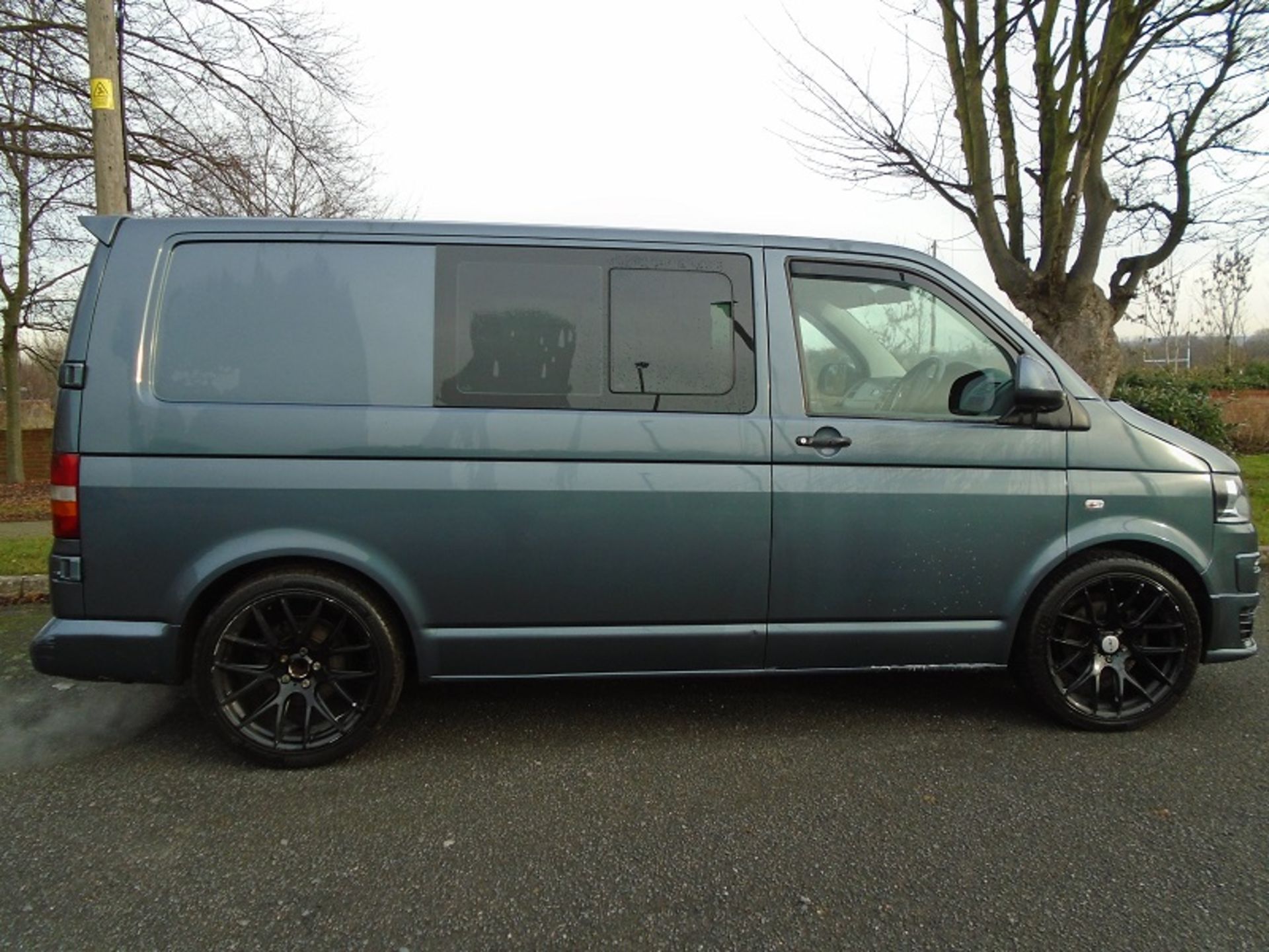 2004/04 REG VOLKSWAGEN TRANSPORTER T30 130 TDI SWB AUTOMATIC T5.1 FACE-LIFT, FACTORY KOMBI *NO VAT* - Image 4 of 11