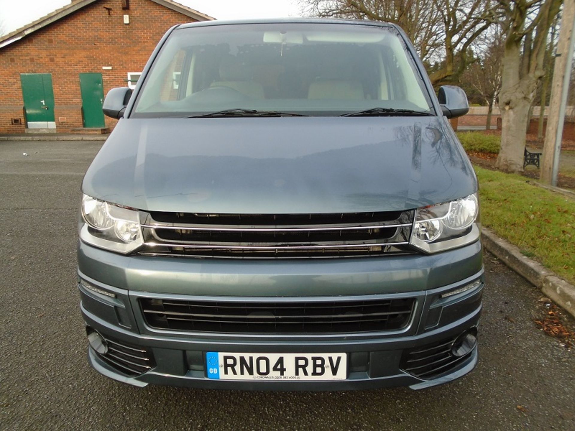 2004/04 REG VOLKSWAGEN TRANSPORTER T30 130 TDI SWB AUTOMATIC T5.1 FACE-LIFT, FACTORY KOMBI *NO VAT* - Image 3 of 11