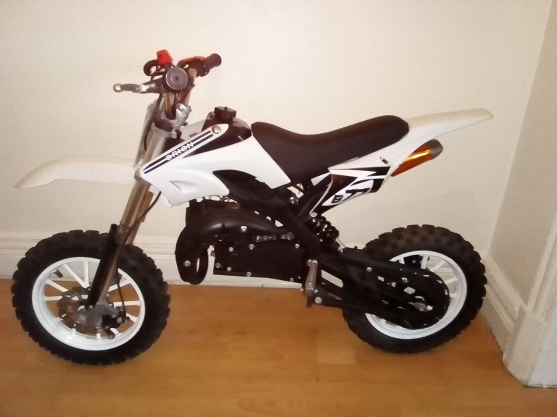 50CC MINI DIRT BIKE *NO VAT* - Image 2 of 2