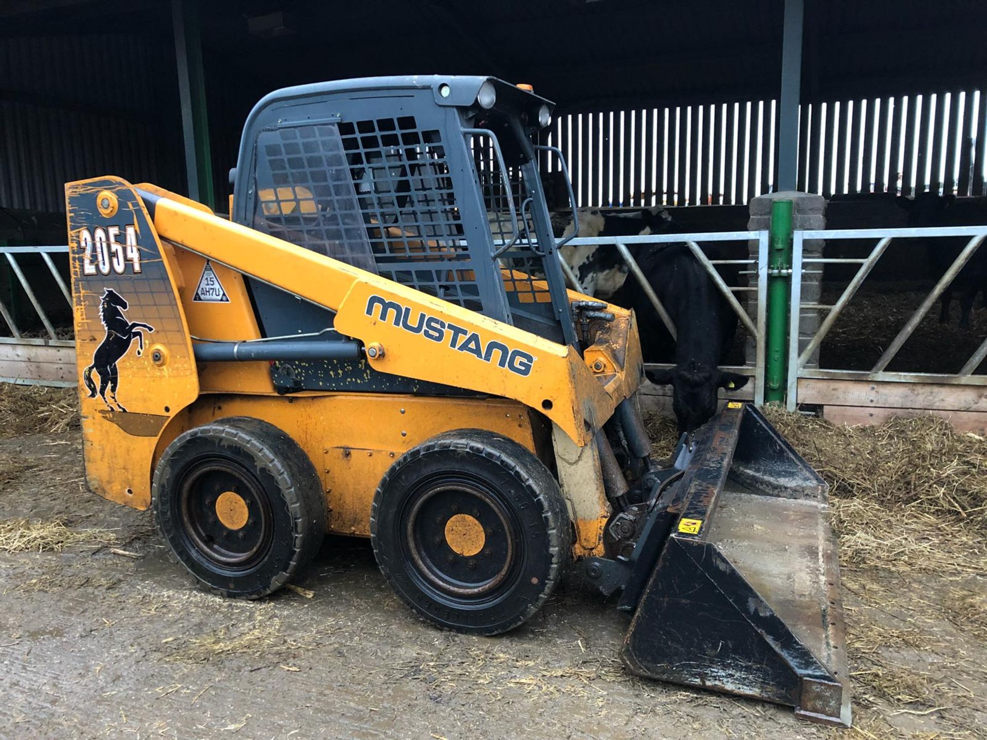 2013 MUSTANG 2054 COMPACT SKID STEER LOADER *PLUS VAT* - Image 2 of 16