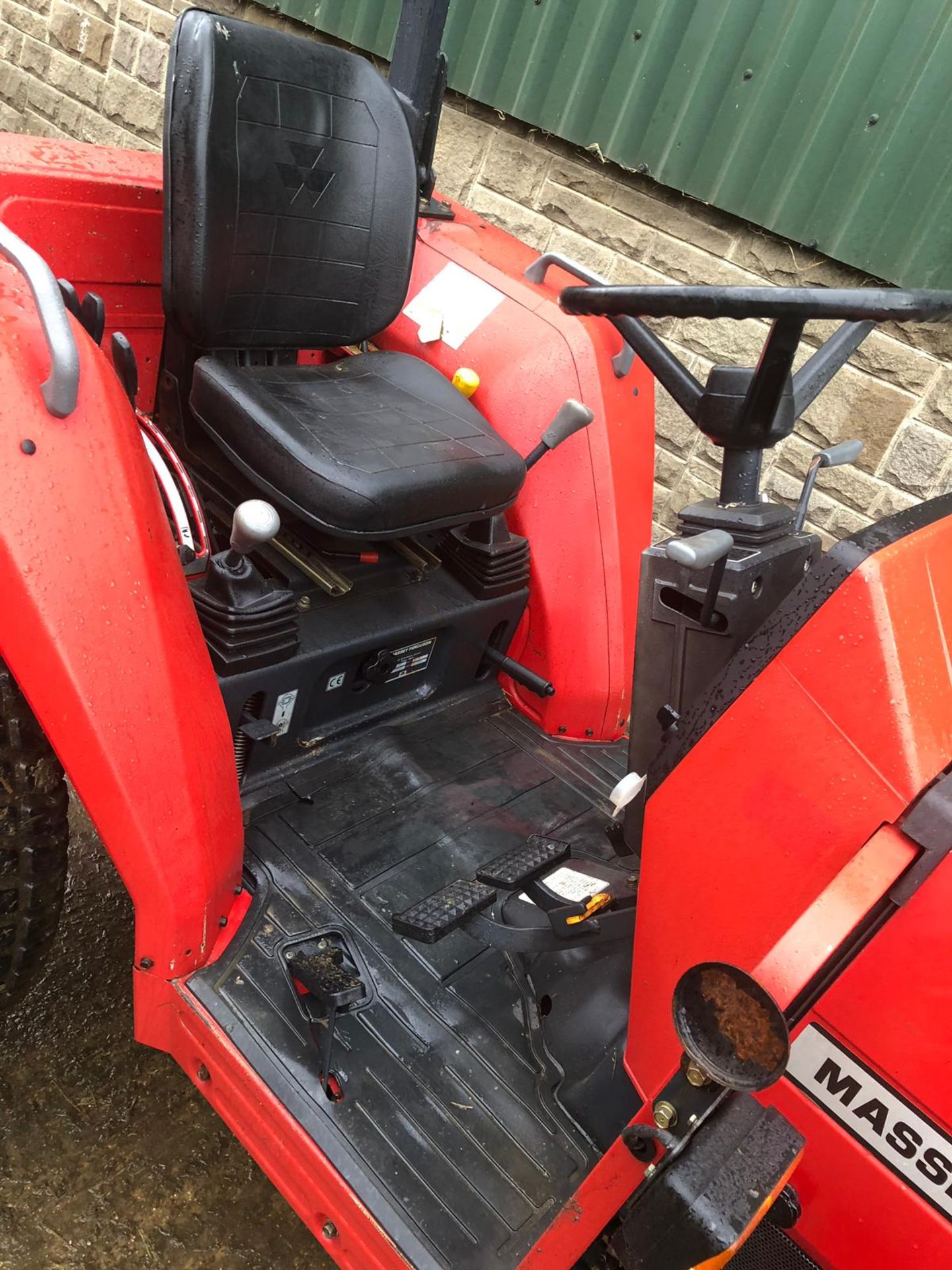 MASSEY FERGUSON 1250 COMPACT TRACTOR *PLUS VAT* - Image 14 of 19