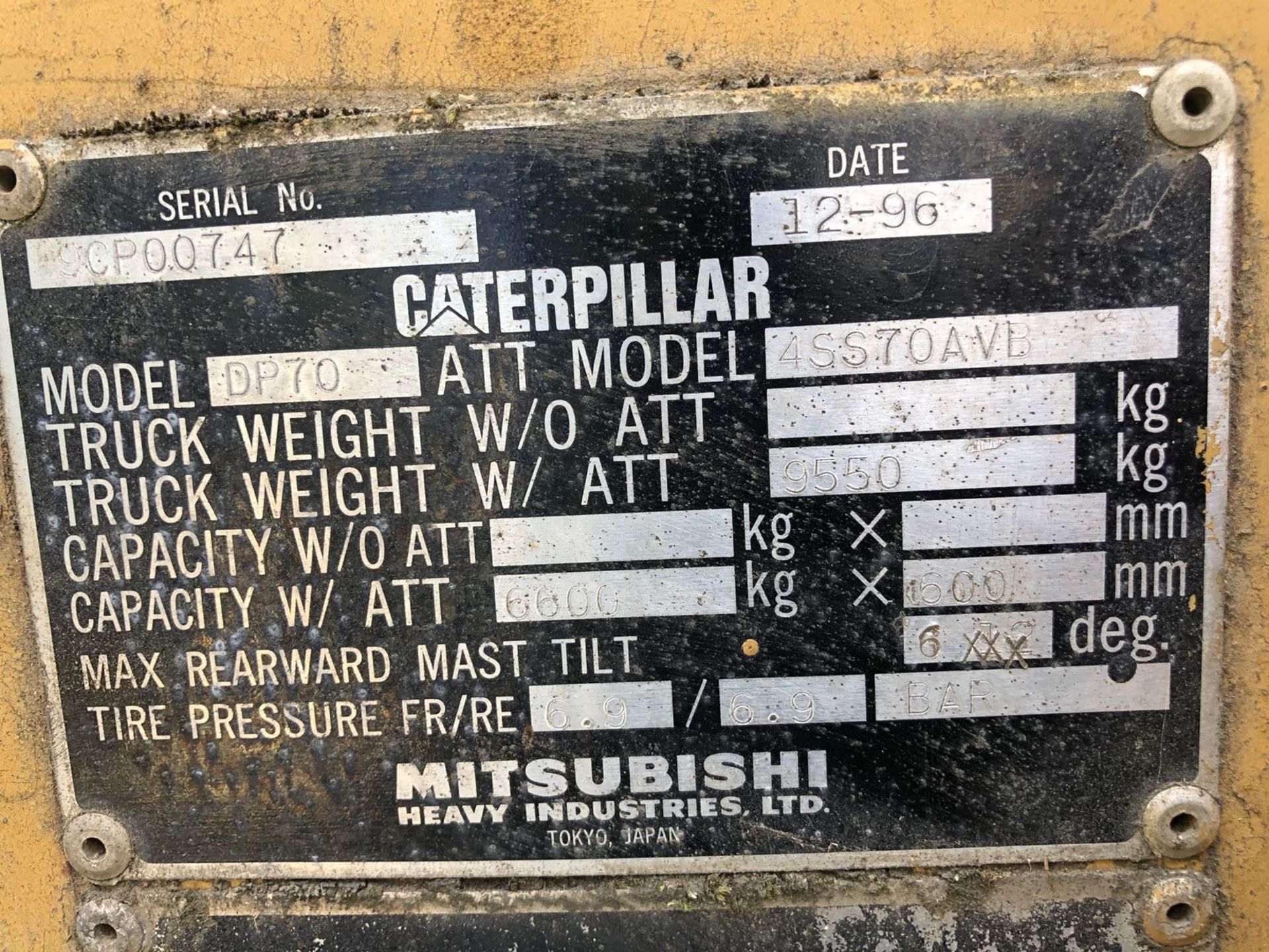 1996 CATERPILLAR DP70 TWIN WHEEL FORKLIFT *PLUS VAT* - Image 7 of 8