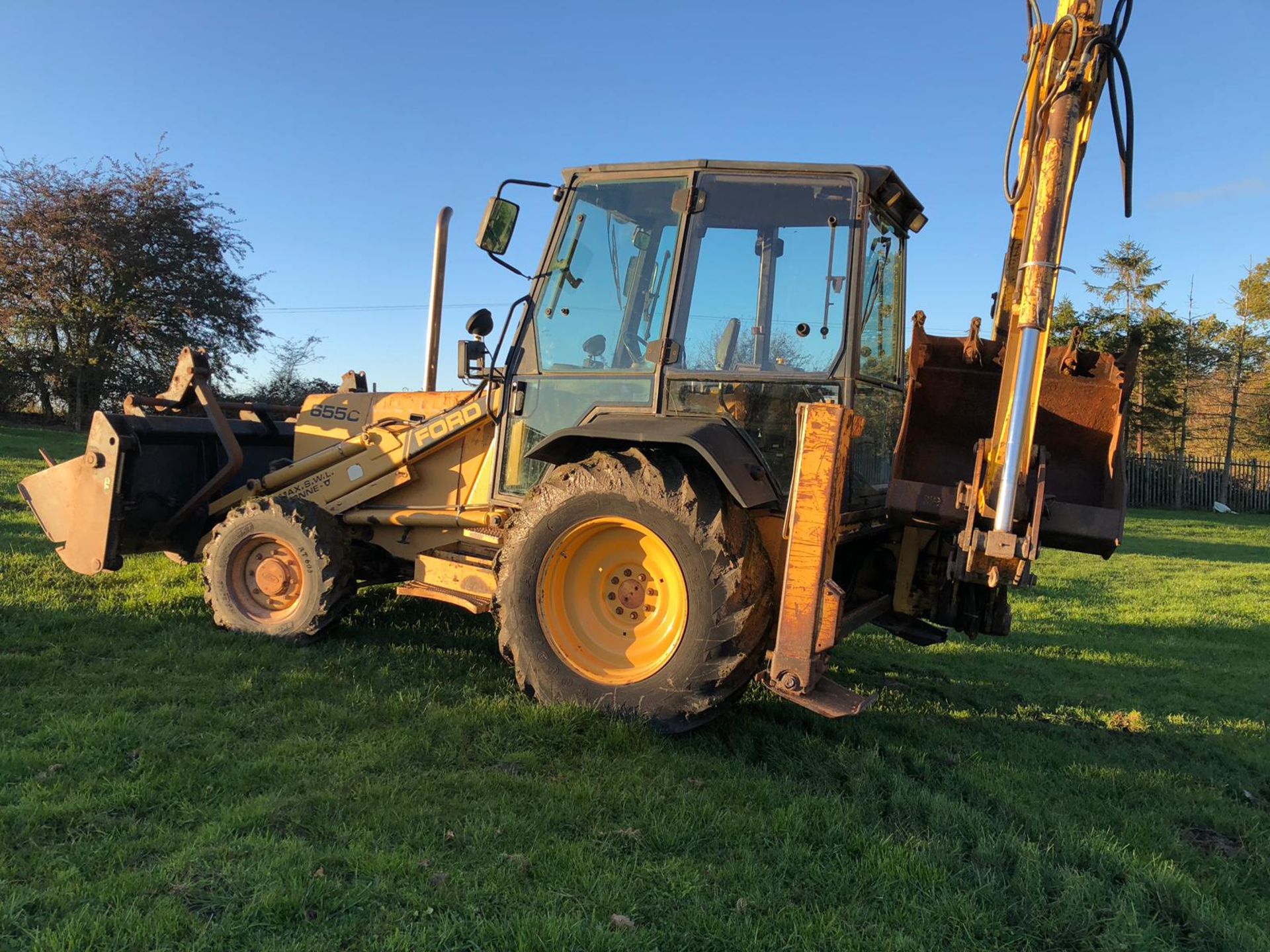 1989 FORD 655C YELLOW/BLACK BACKHOE LOADER TRACTOR, STARTS, RUNS, LIFTS & DIGS *PLUS VAT* - Image 8 of 19