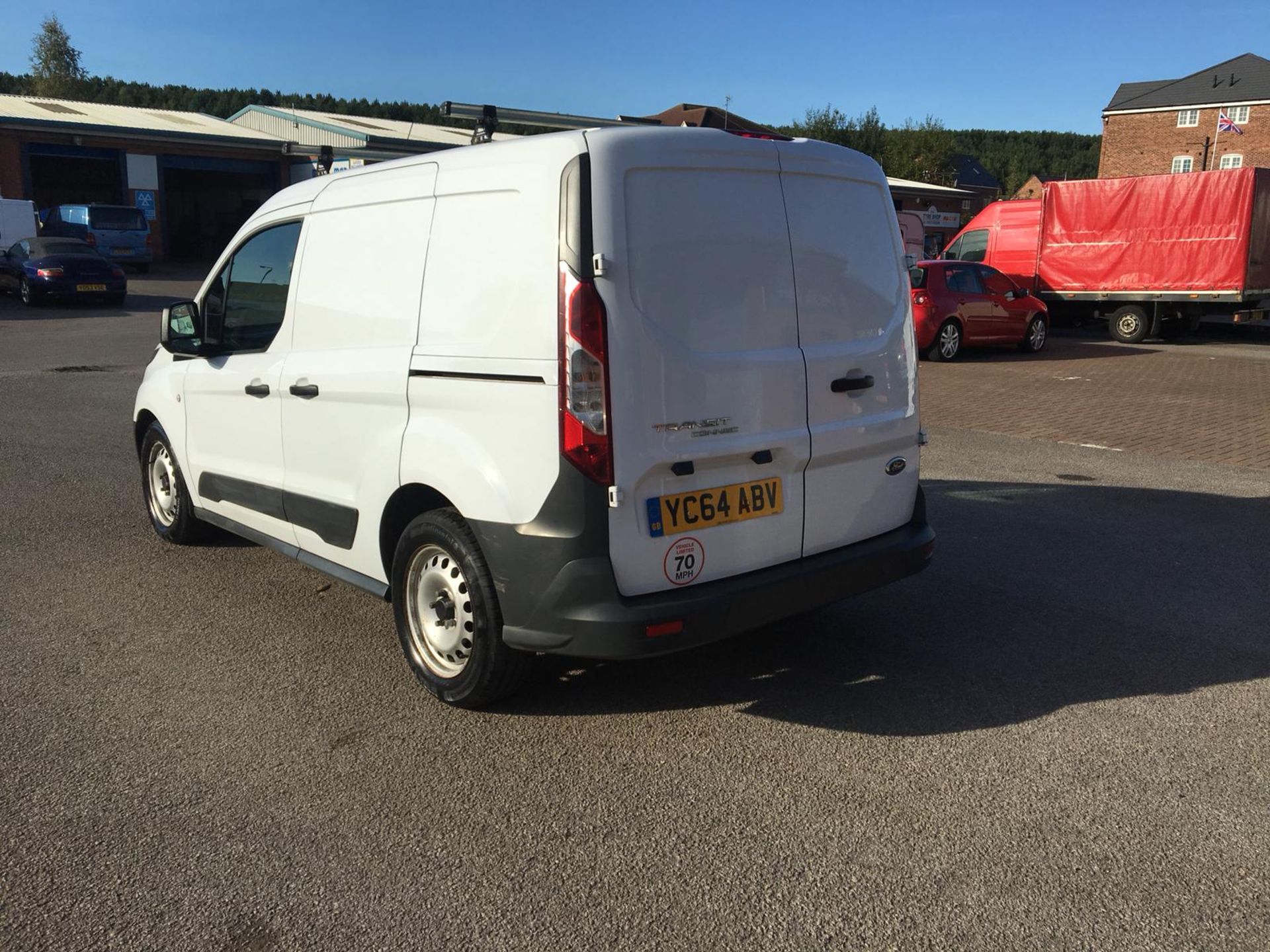 2014/64 REG FORD TRANSIT CONNECT 200 WHITE DIESEL PANEL VAN, SHOWING 0 FORMER KEEPERS *NO VAT* - Image 5 of 11