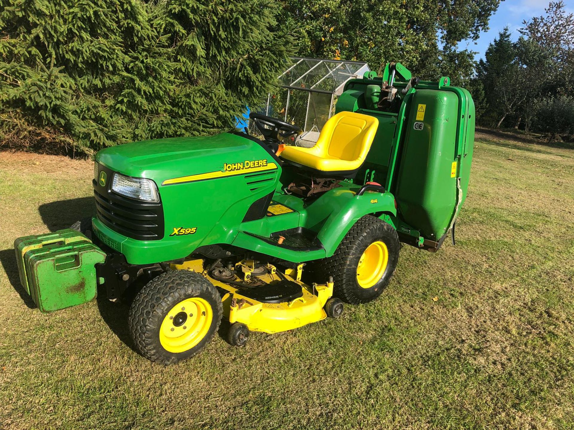 JOHN DEERE X595 RIDE ON DIESEL LAWN MOWER, IN WORKING ORDER *PLUS VAT* - Image 10 of 20