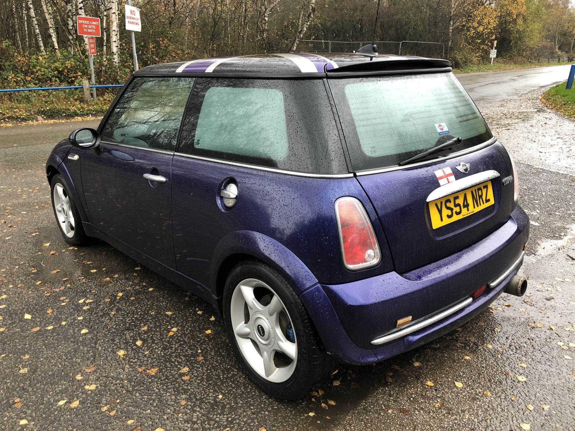 2004/54 REG MINI COOPER MAUVE/PURPLE 1.6 PETROL 3 DOOR HATCHBACK, SHOWING 4 FORMER KEEPERS *NO VAT* - Image 4 of 16