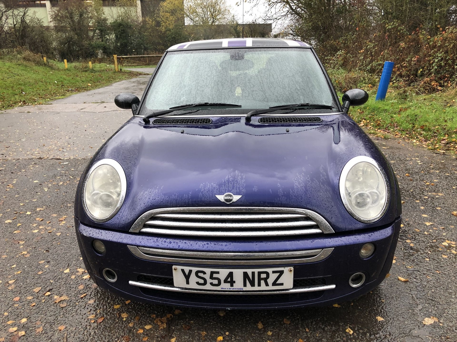 2004/54 REG MINI COOPER MAUVE/PURPLE 1.6 PETROL 3 DOOR HATCHBACK, SHOWING 4 FORMER KEEPERS *NO VAT* - Image 2 of 16