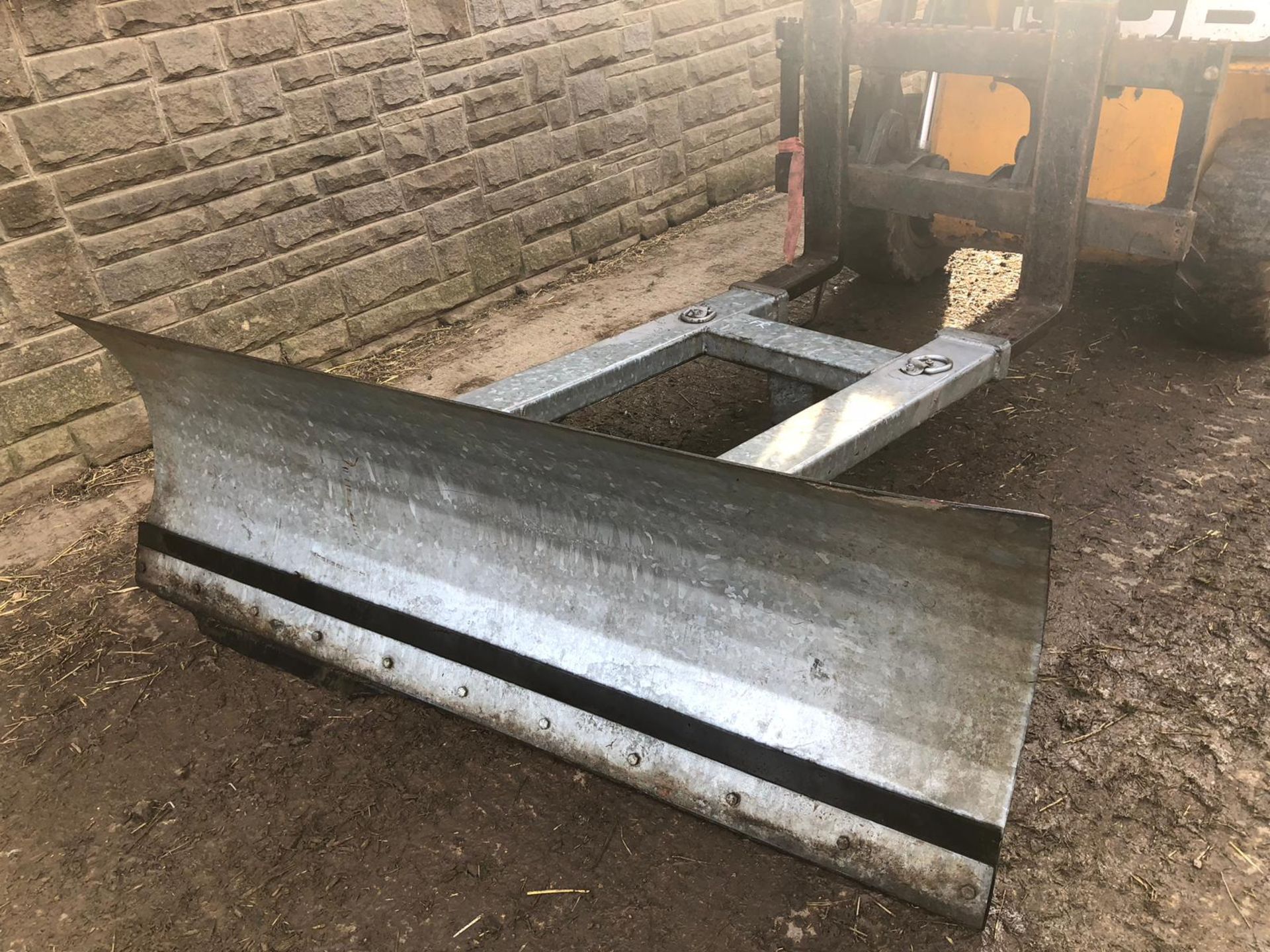 TELEHANDLER / FORKLIFT SNOW PLOUGH ATTACHMENT 6.5 FT *PLUS VAT*