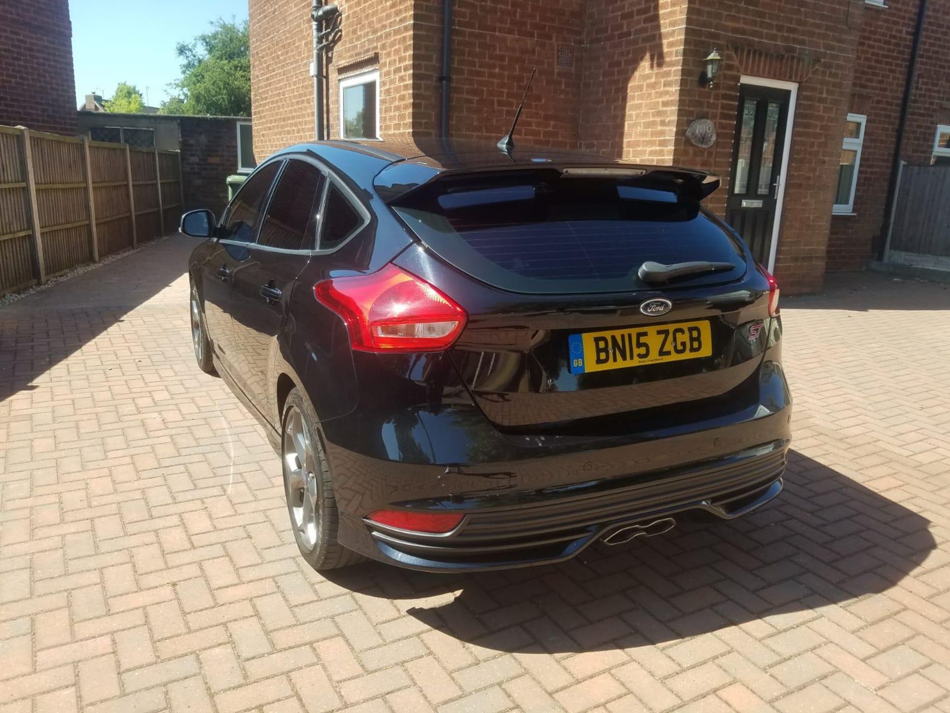 2015/15 REG FORD FOCUS ST-2 TDCI 183 BHP BLACK DIESEL 2.0 5 DOOR HATCHBACK *NO VAT* - Image 3 of 10