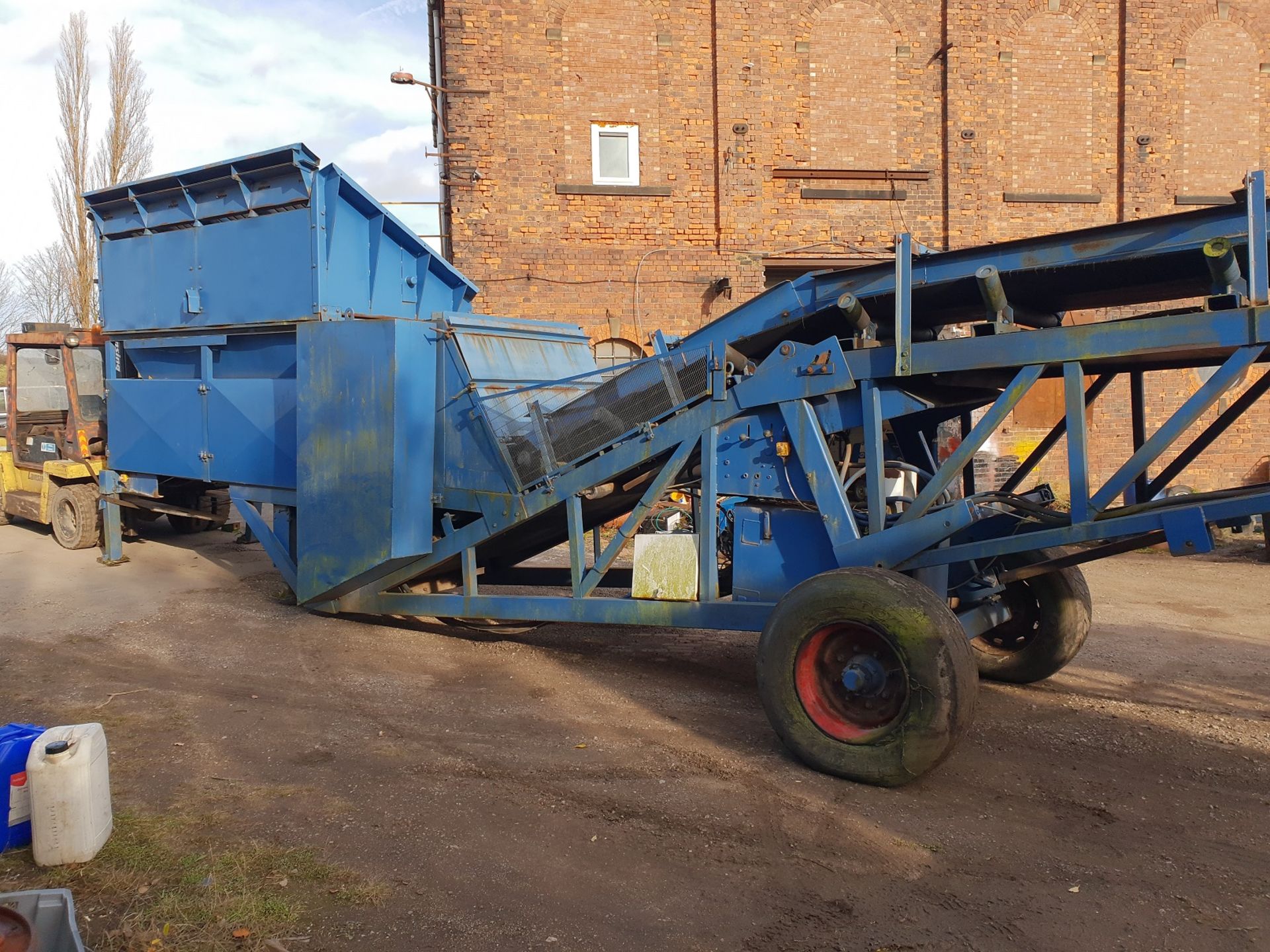 AGGREGATE SCREEN / CONVEYOR BELT, IN WORKING ORDER *PLUS VAT* - Image 6 of 19