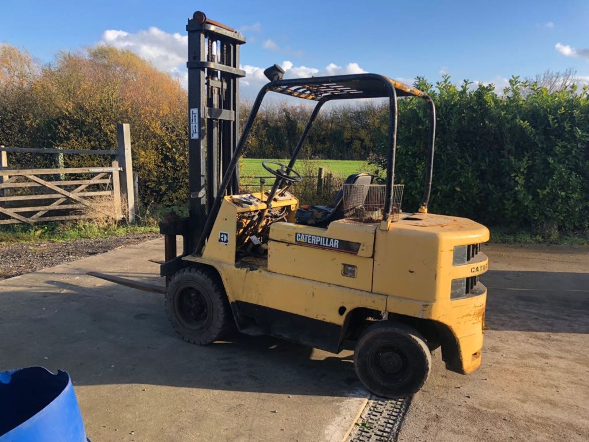 CATERPILLAR 3 TON 4M HIGH DIESEL FORKLIFT *PLUS VAT* - Image 5 of 12