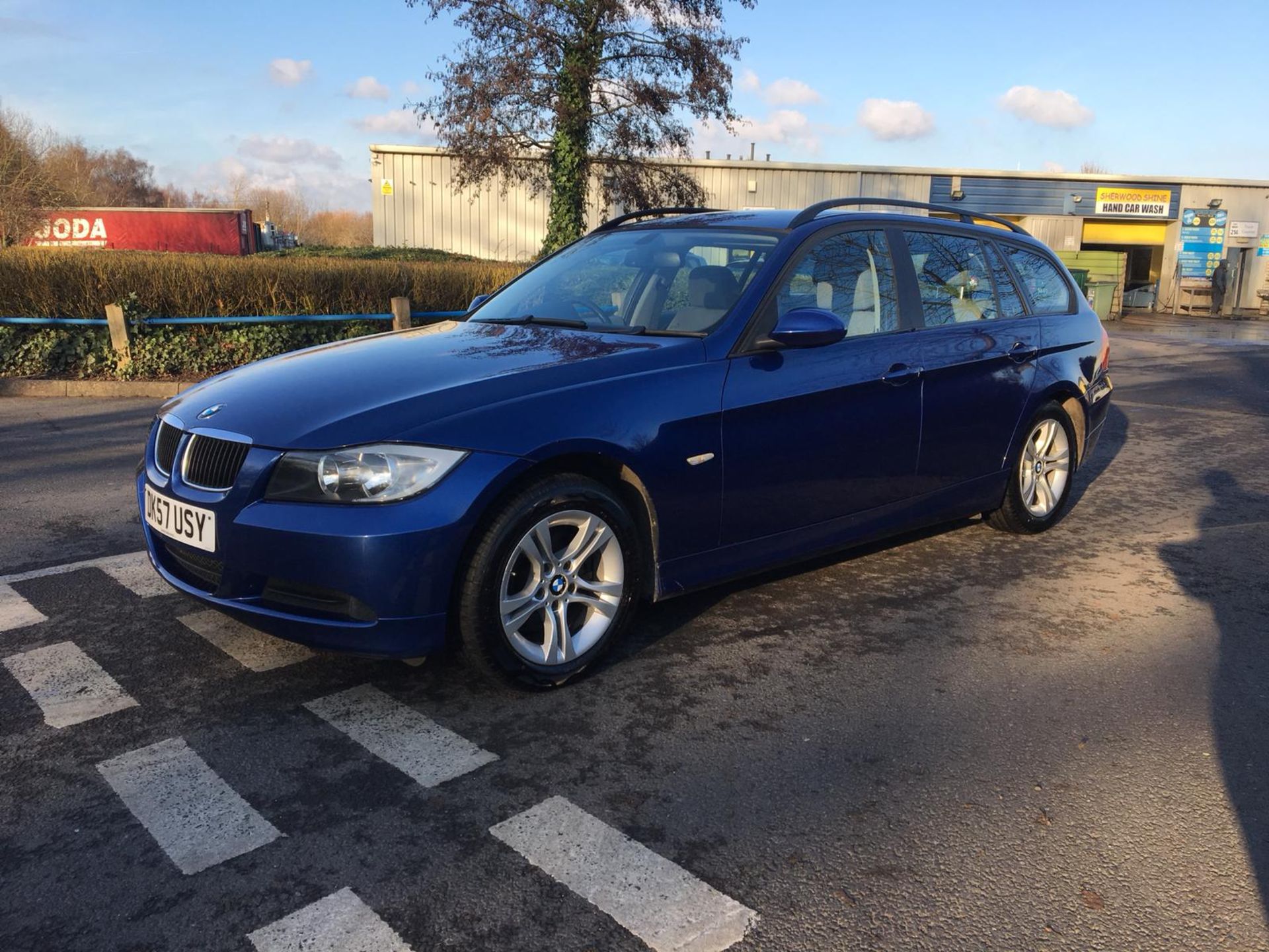 2007/57 REG BMW 320D SE TOURING 2.0 DIESEL BLUE ESTATE, SHOWING 2 FORMER KEEPERS *NO VAT* - Image 3 of 15