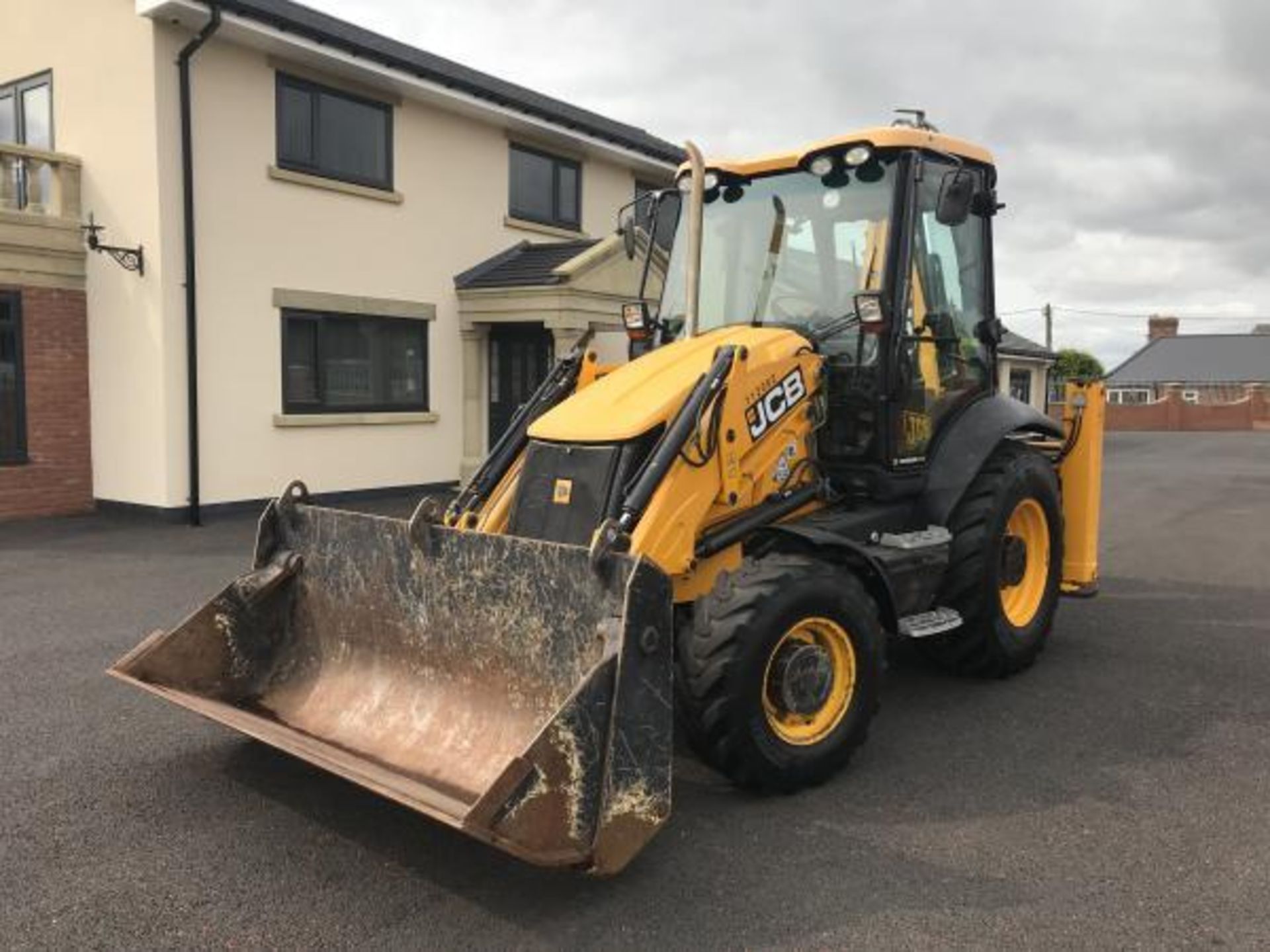 2011 ON 61 PLATE JCB SITEMASTER ECO WITH TORQUELOCK QUICK HITCH *PLUS VAT* - Image 2 of 14