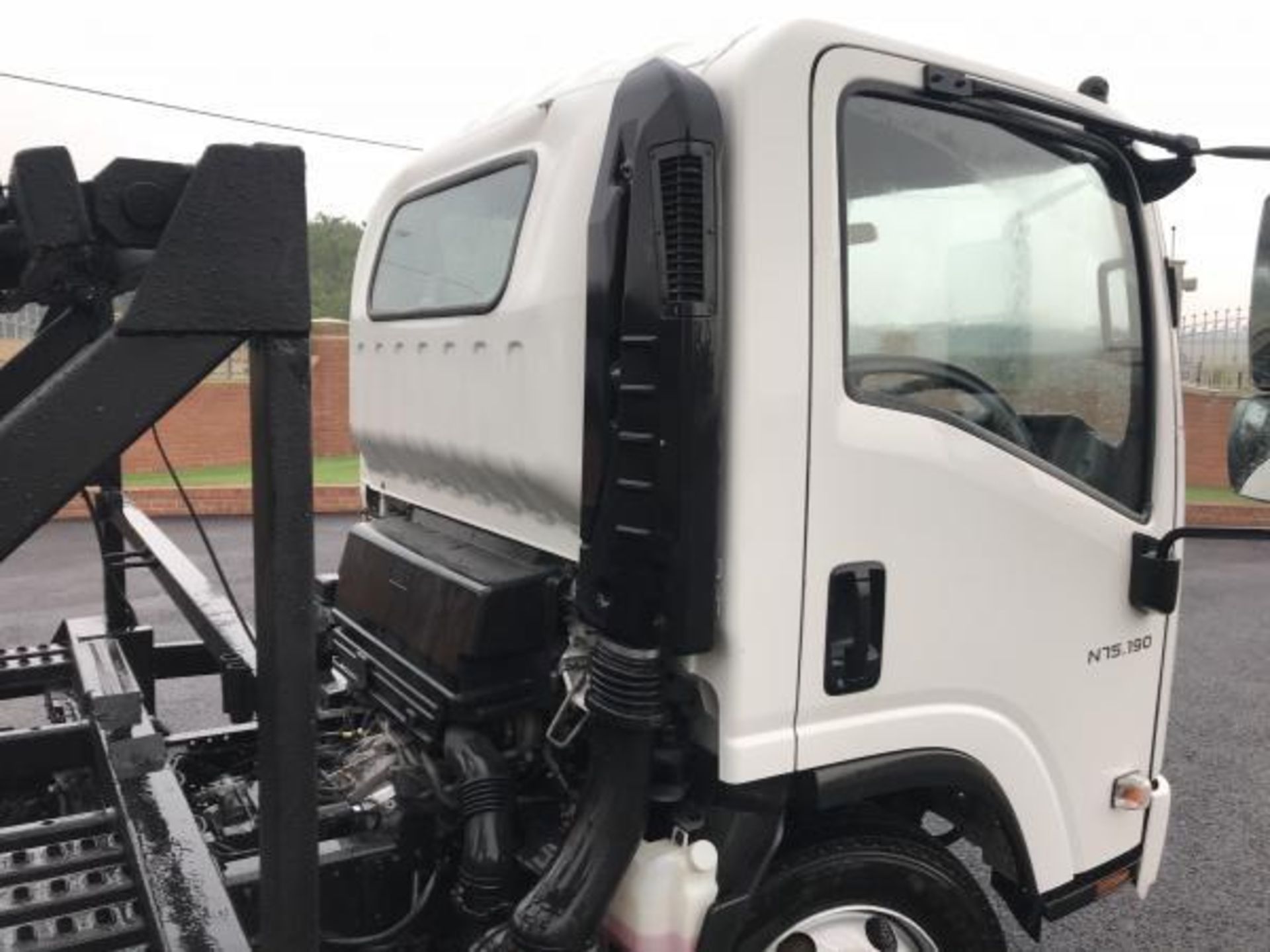 2013 ON 63 PLATE ISUZU N 75.190 7.5 TON CAR TRANSPORTER WITH LIFT UP DECK *PLUS VAT* - Image 4 of 20