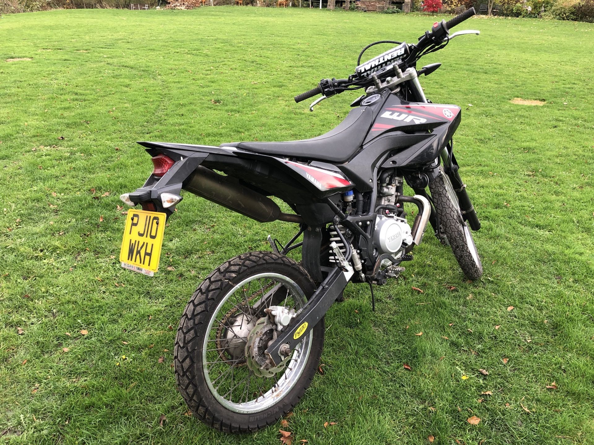 2010 YAMAHA WR 125 R BLACK PETROL MOTORBIKE *NO VAT* - Image 3 of 3