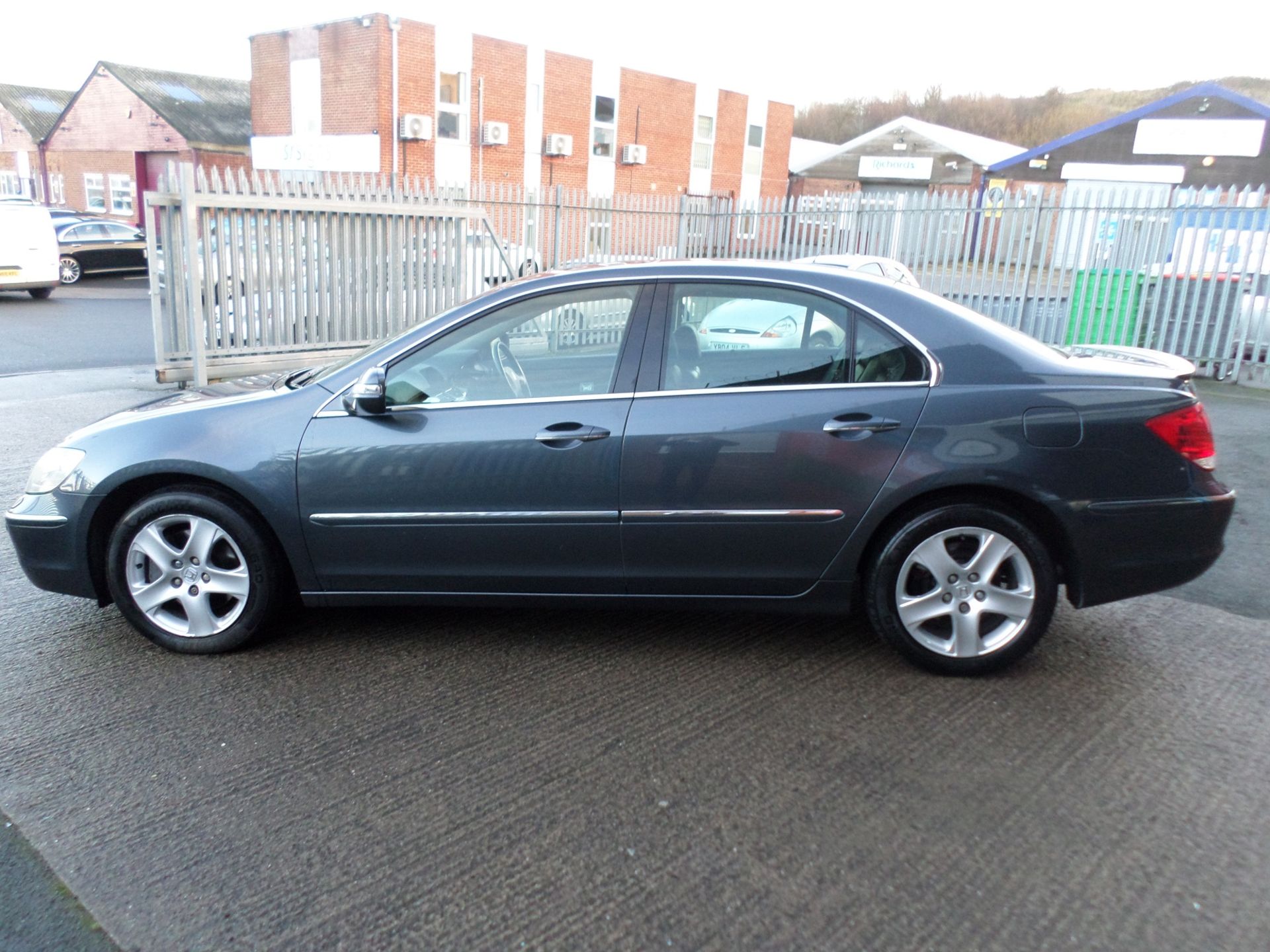 VERY RARE - 2007/07 REG HONDA LEGEND EX 3.5 V6 AUTOMATIC ALL WHEEL DRIVE, 14 SERVICE STAMPS *NO VAT* - Image 4 of 13