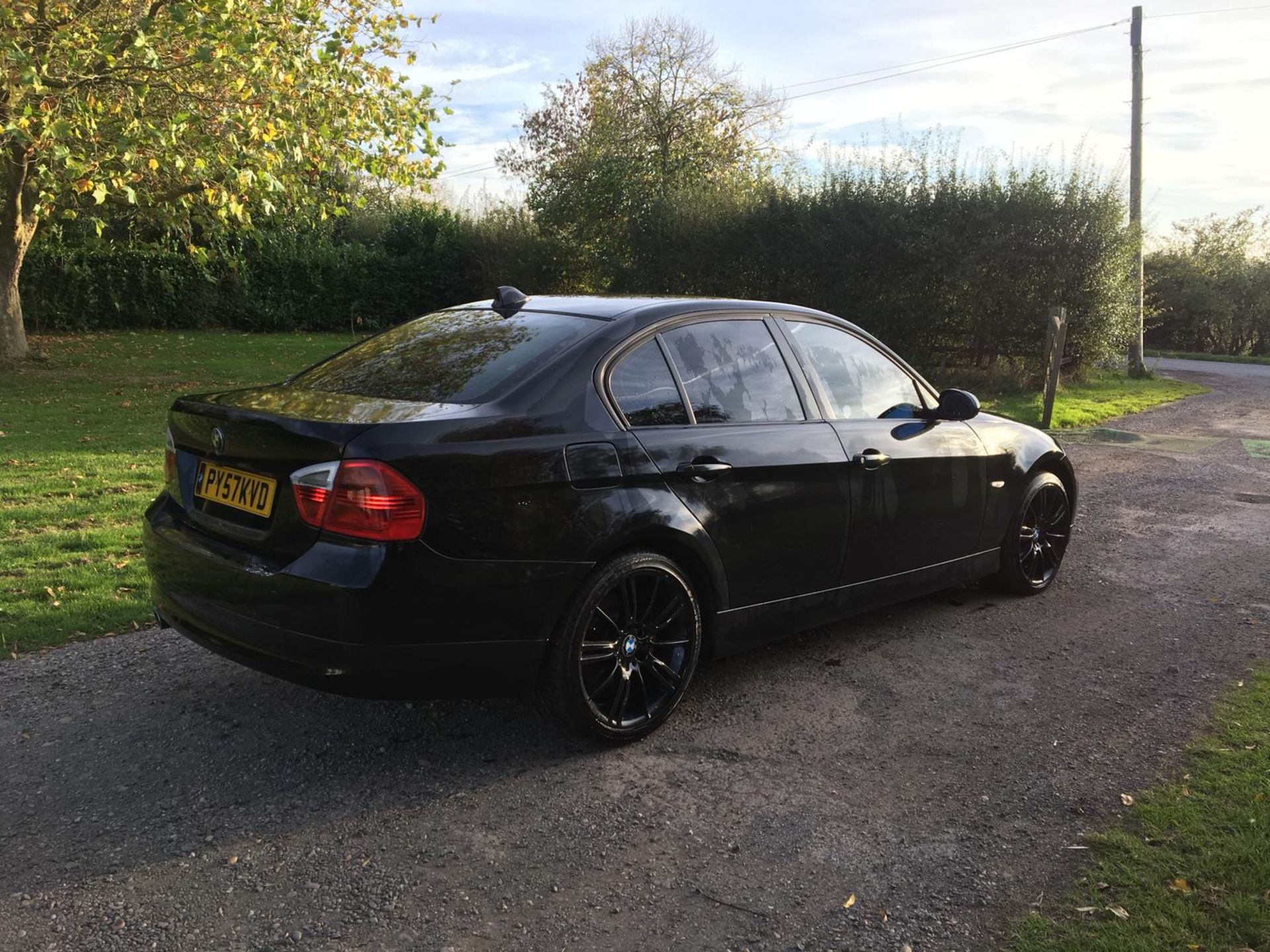 2008/57 REG BMW 320D ES BLACK DIESEL 4 DOOR SALOON *NO VAT* - Image 6 of 13