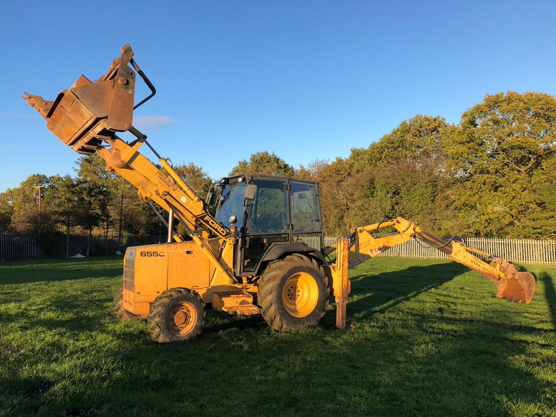 1989 FORD 655C YELLOW/BLACK BACKHOE LOADER TRACTOR, STARTS, RUNS, LIFTS & DIGS *PLUS VAT* - Image 7 of 19