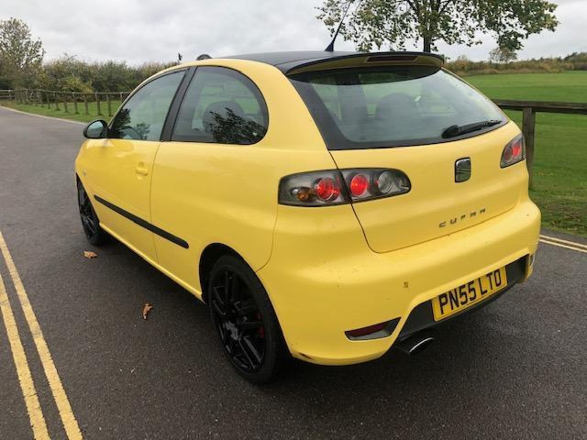 2005/55 REG SEAT IBIZA 1.9 TDI PD 160 CUPRA TDI RARE YELLOW DIESEL 3 DOOR HATCHBACK *NO VAT* - Image 5 of 11