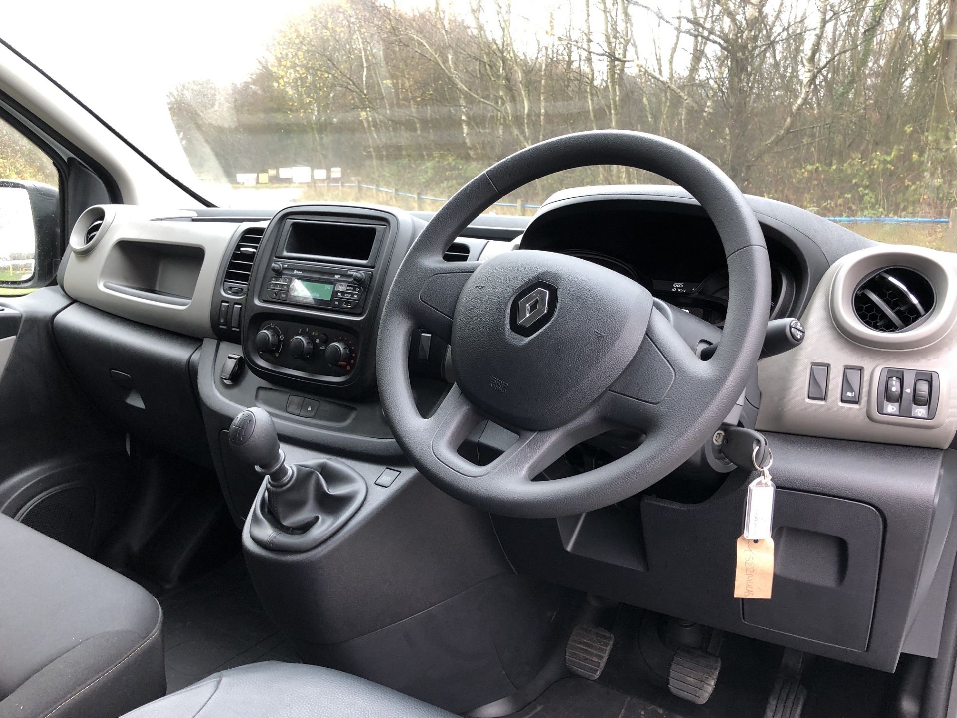 2017/67 REG RENAULT TRAFIC SL27 BUSINESS DCI WHITE DIESEL PANEL VAN SHOWING 1 FORMER KEEPER *NO VAT* - Image 12 of 14