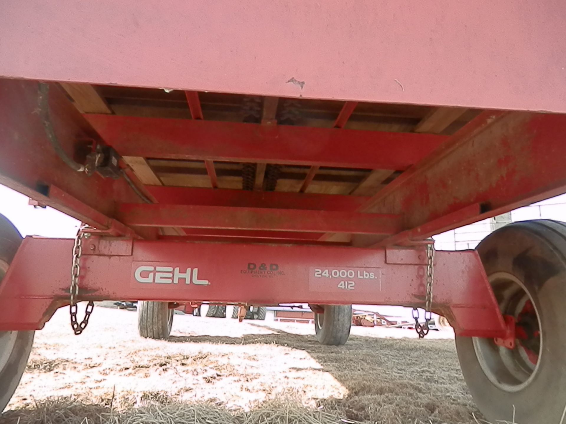 GEHL 1620 16' CUT OFF FORAGE WAGON - Image 8 of 8