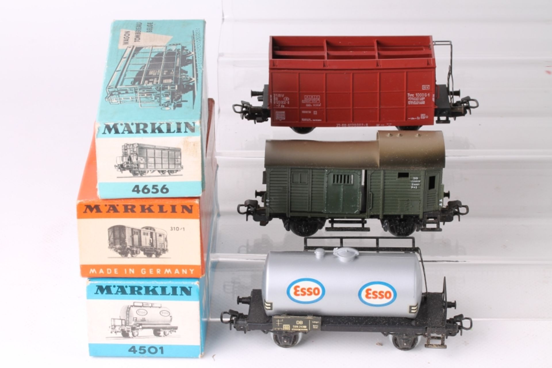 Märklin, drei Güterwagen Märklin, drei Güterwagen, 4501, 310/1 (4600, breite Vorentkupplung),