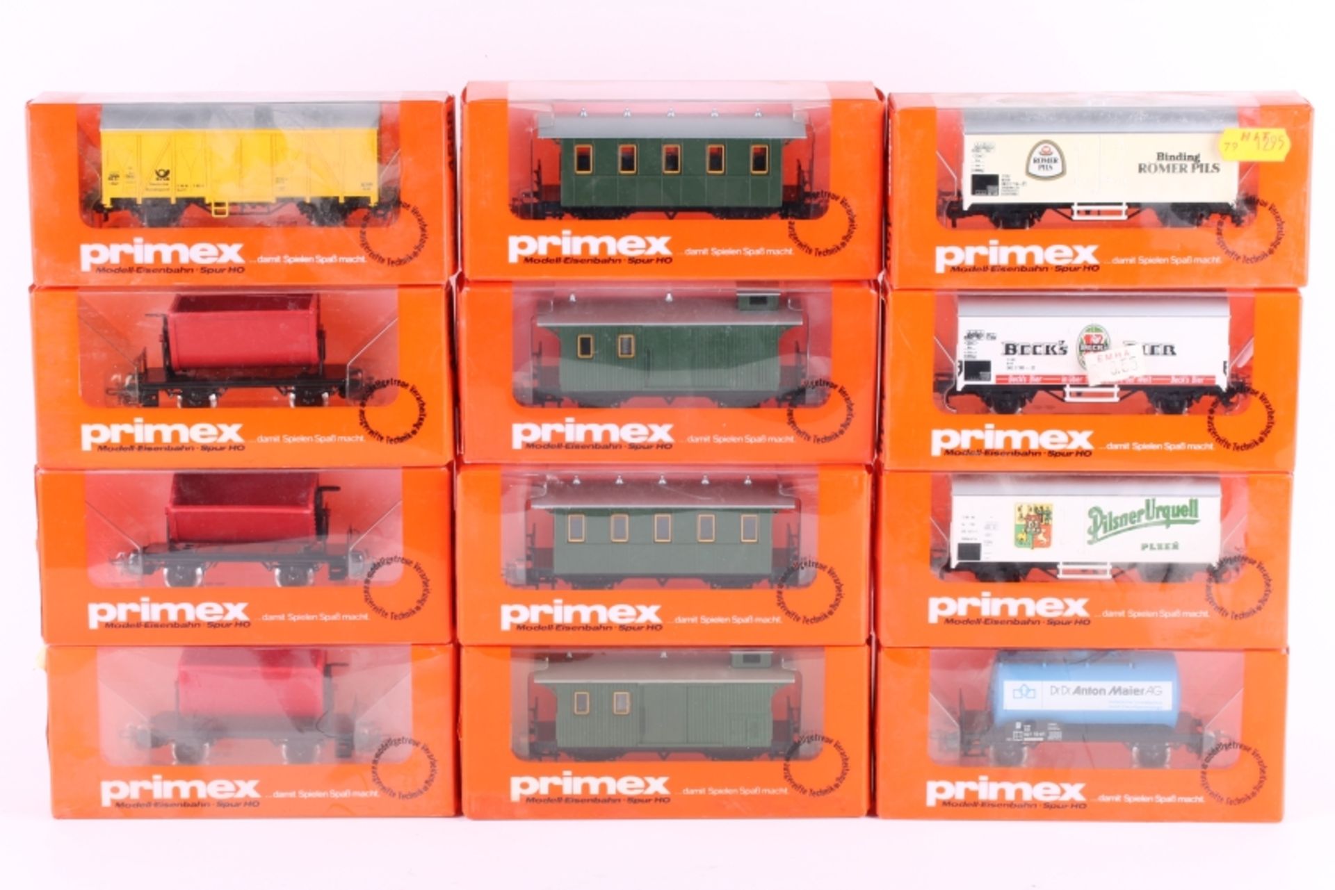 Primex (Märklin), acht Güterwagen, vier Personenzugwagen Primex (Märklin), acht Güterwagen, vier