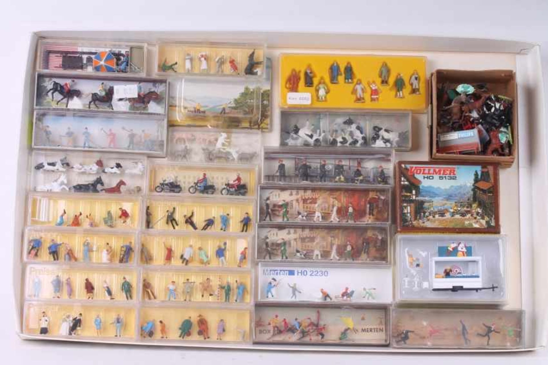 Eisenbahnfiguren Eisenbahnfiguren, Kunststoff, unterschiedliche Hersteller, über zwanzig Original-