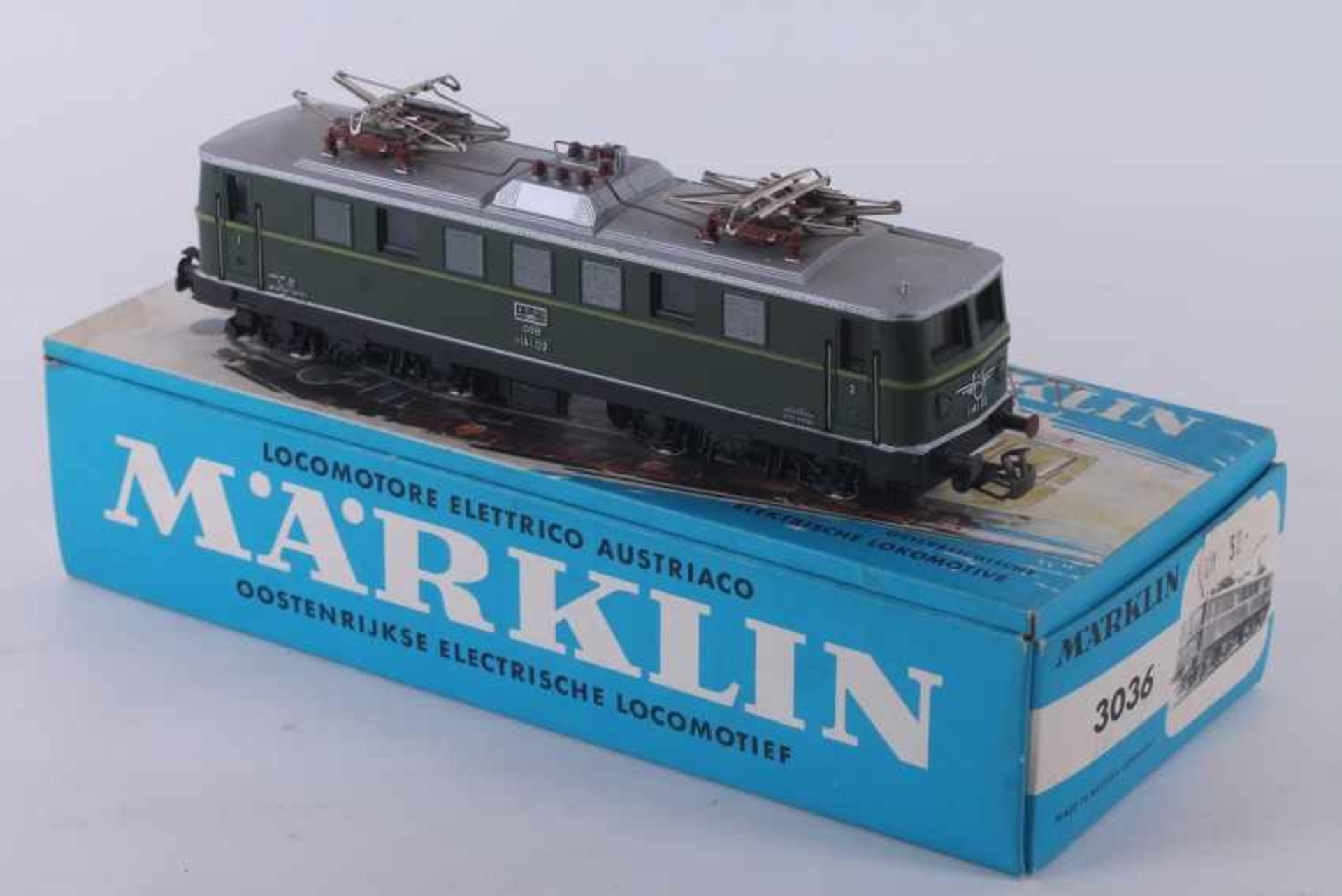 Märklin 3036, Elektrolok "1141.02" der ÖBB Märklin 3036, Elektrolok "1141.02" der ÖBB, Fenster mit