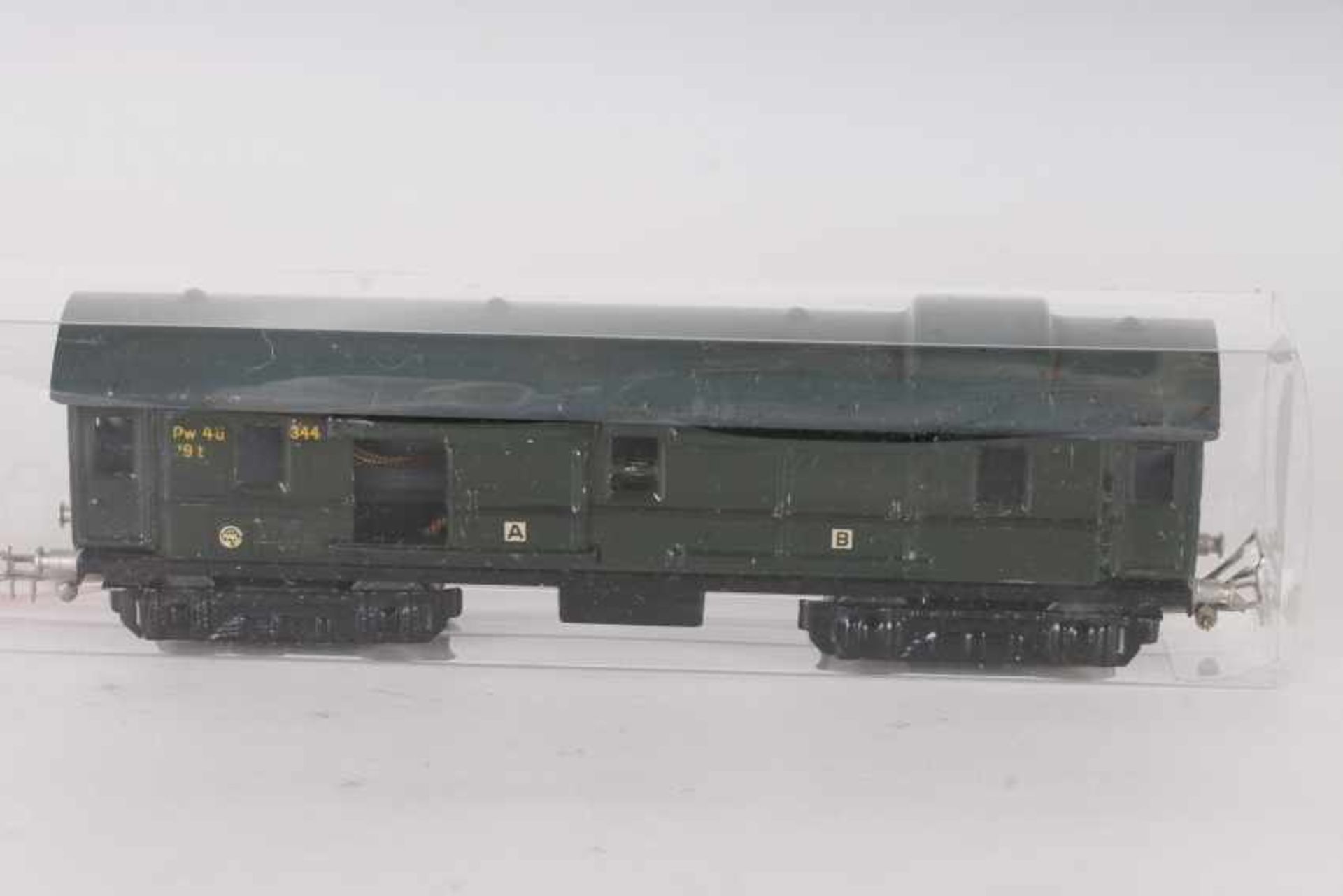 Märklin 344 B K, Schnellzug-GepäckwagenMärklin 344 B K, Schnellzug-Gepäckwagen, helle Räder, helle