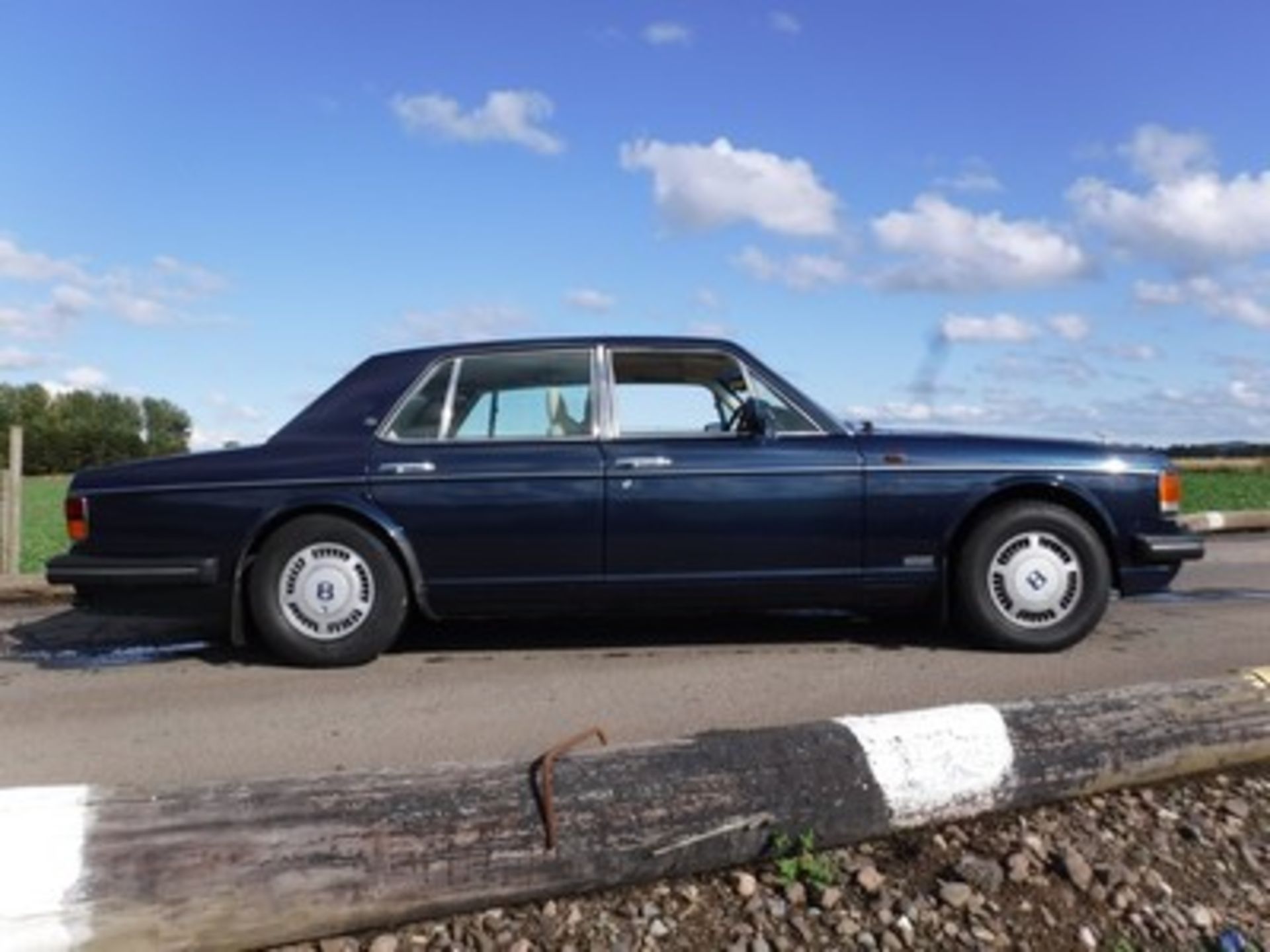 BENTLEY TURBO R AUTO - 6750cc - Image 4 of 17