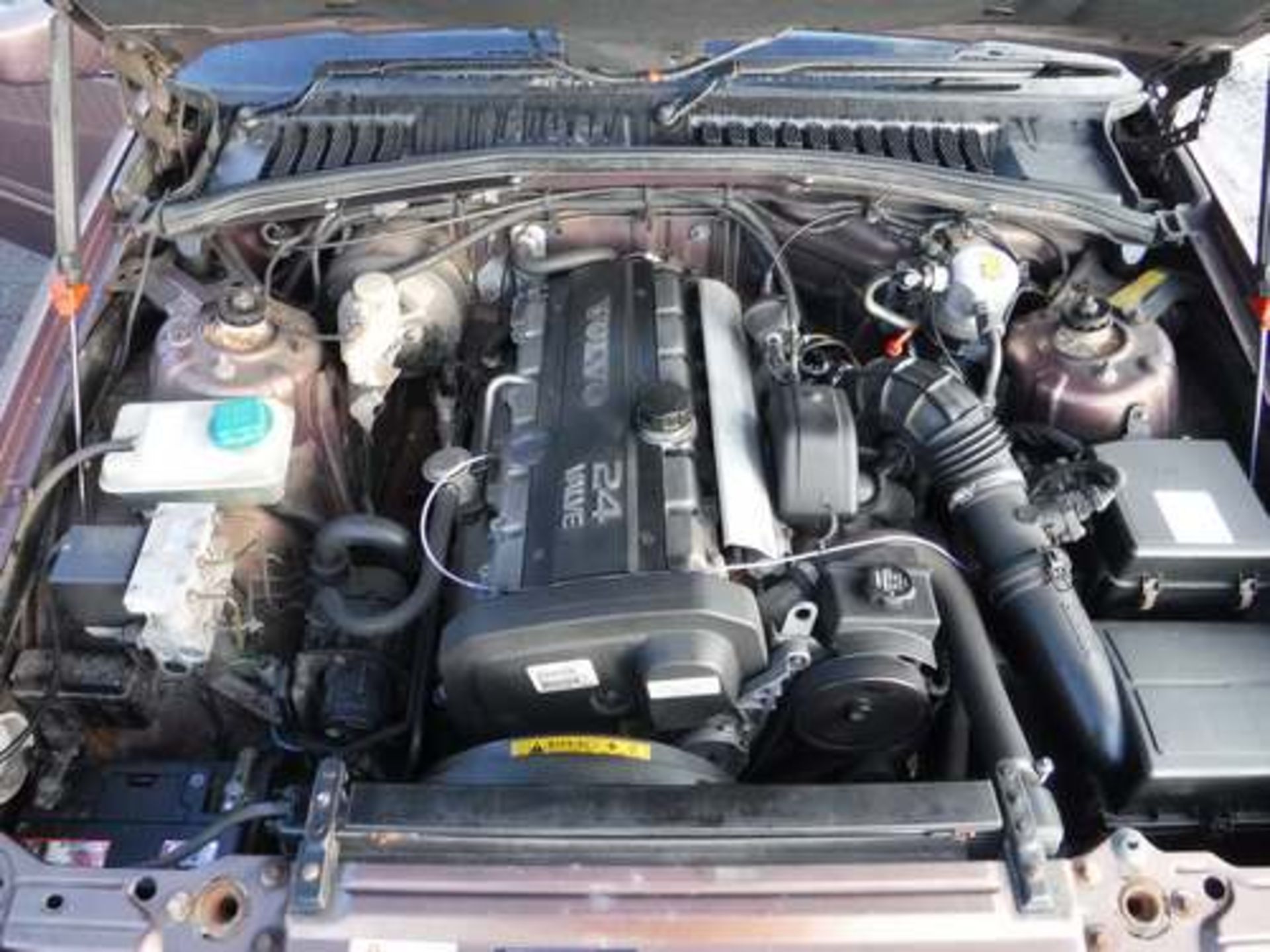 VOLVO V90 CD 24V AUTO - 2922cc - Image 19 of 22