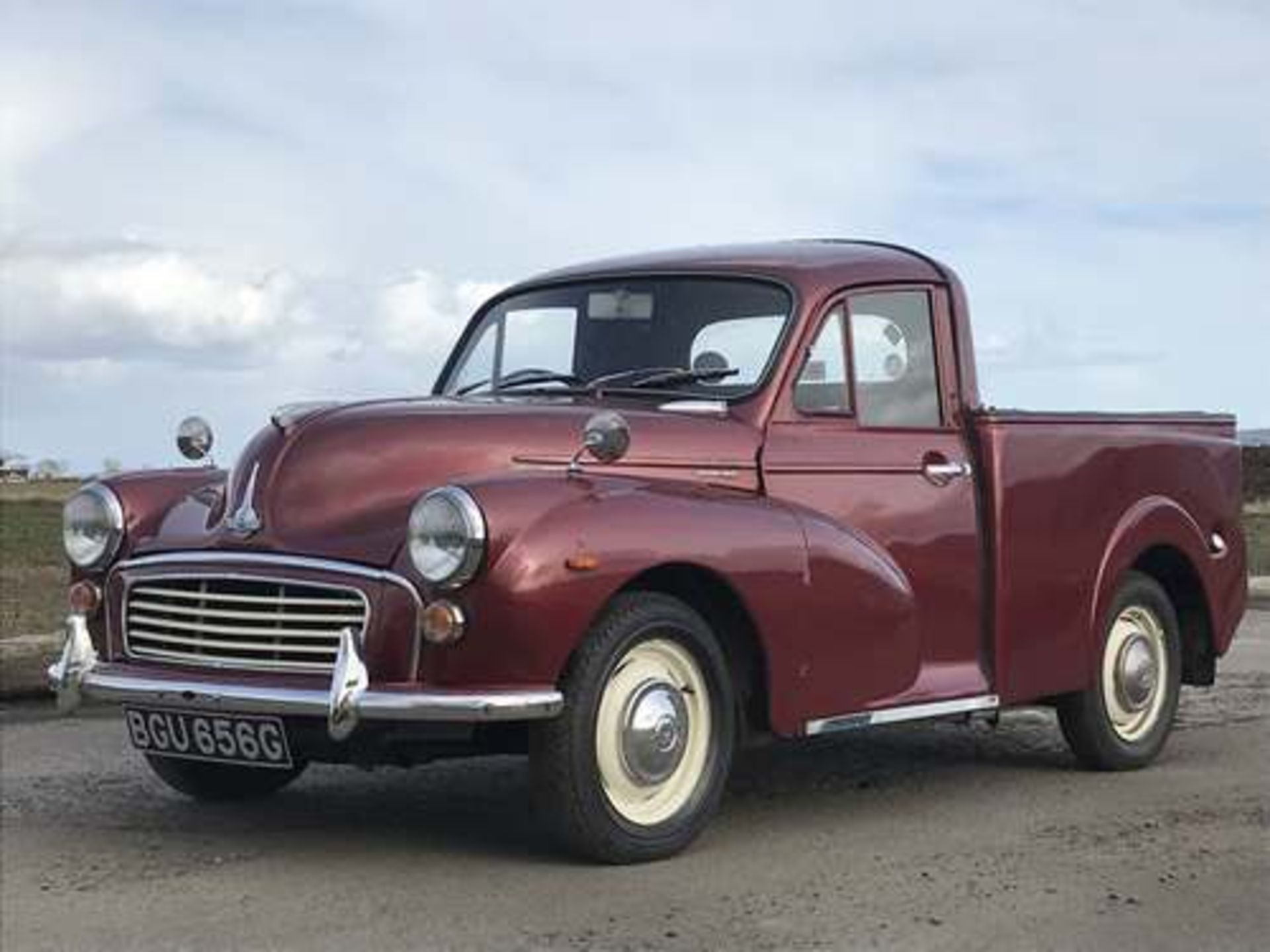 MORRIS 1000 PICKUP - 1098cc - Image 3 of 38