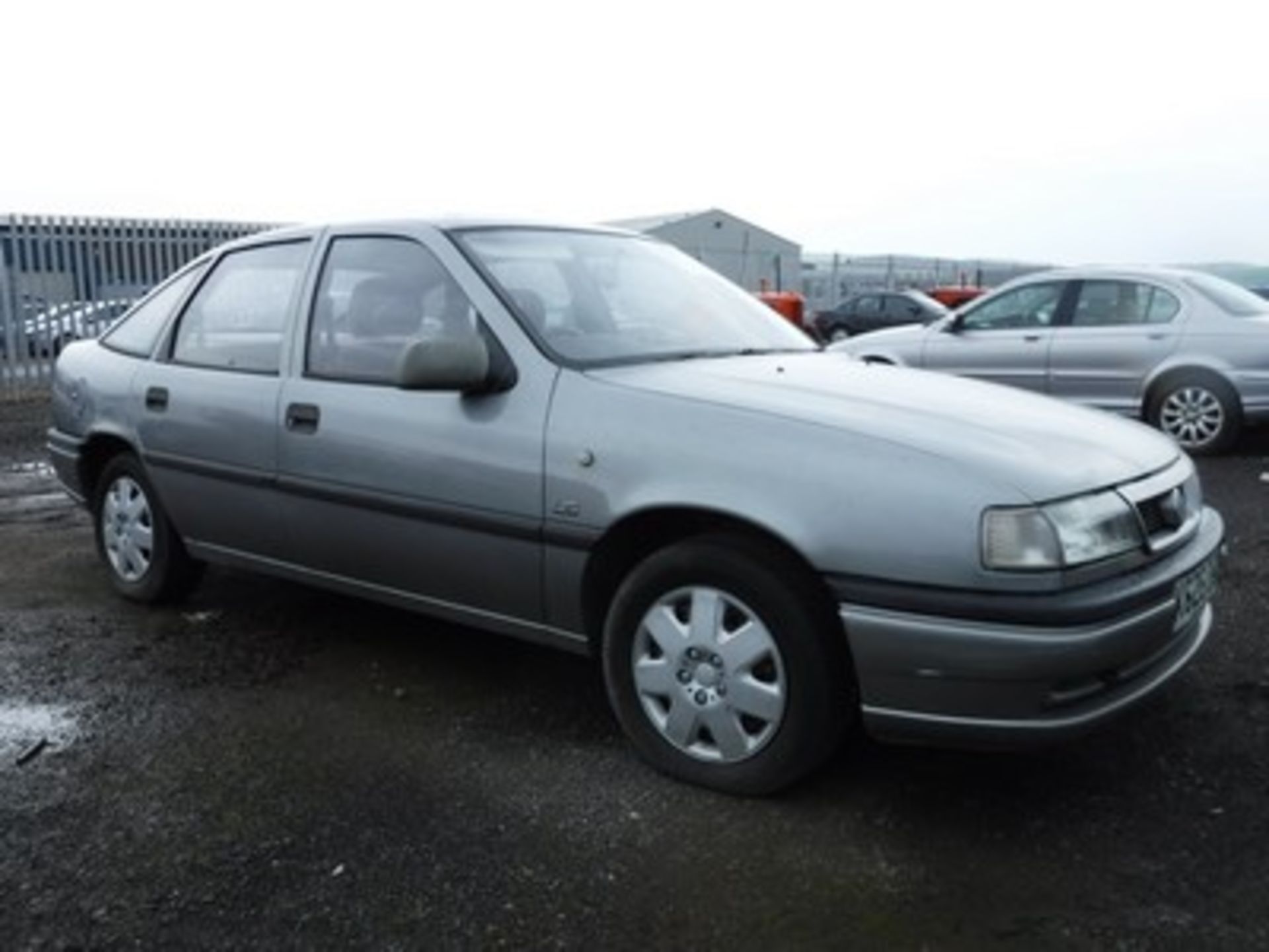 VAUXHALL CAVALIER LS - 1796cc